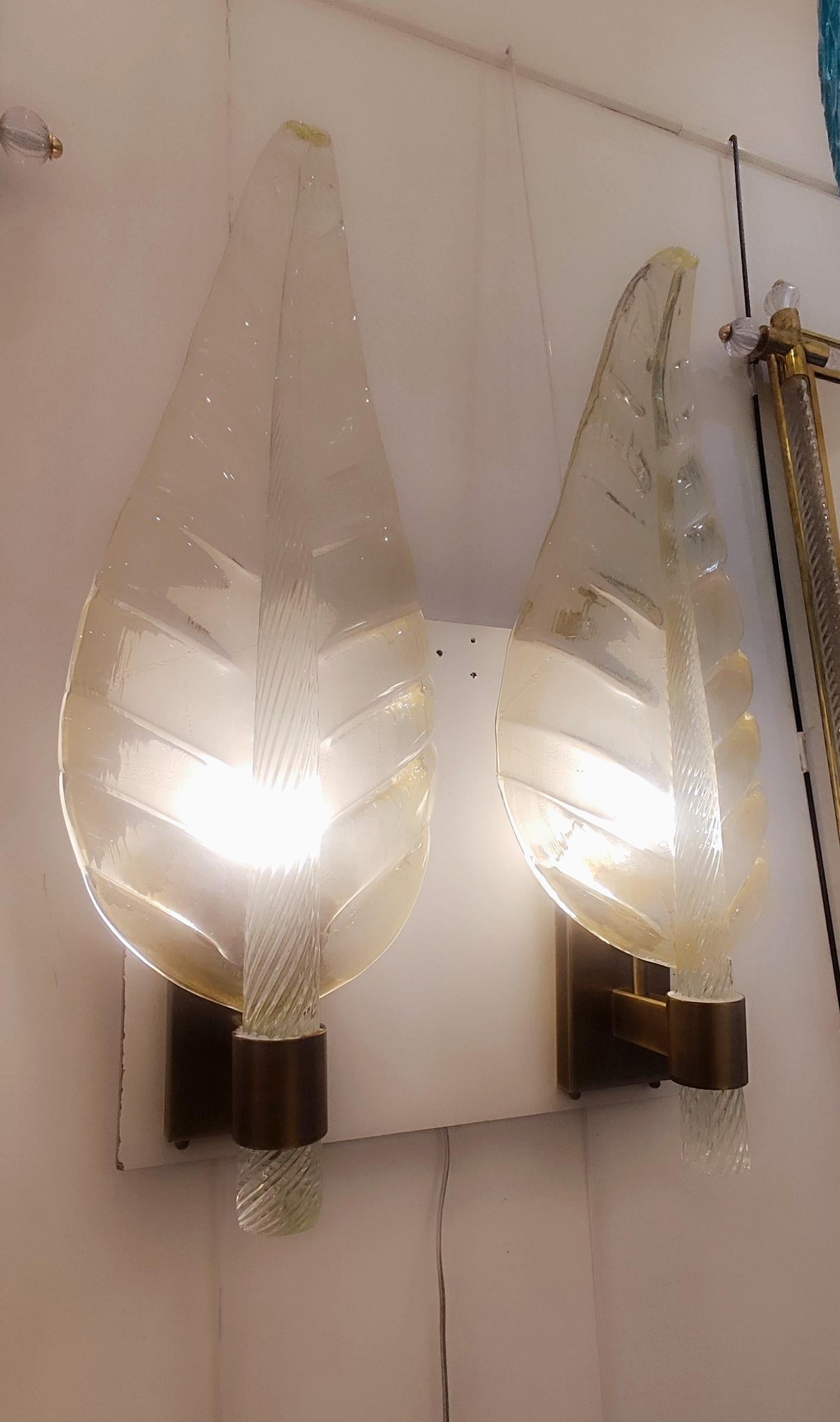 Pair of Large Murano Glass Leaves Sconces in Barovier Style For Sale 5
