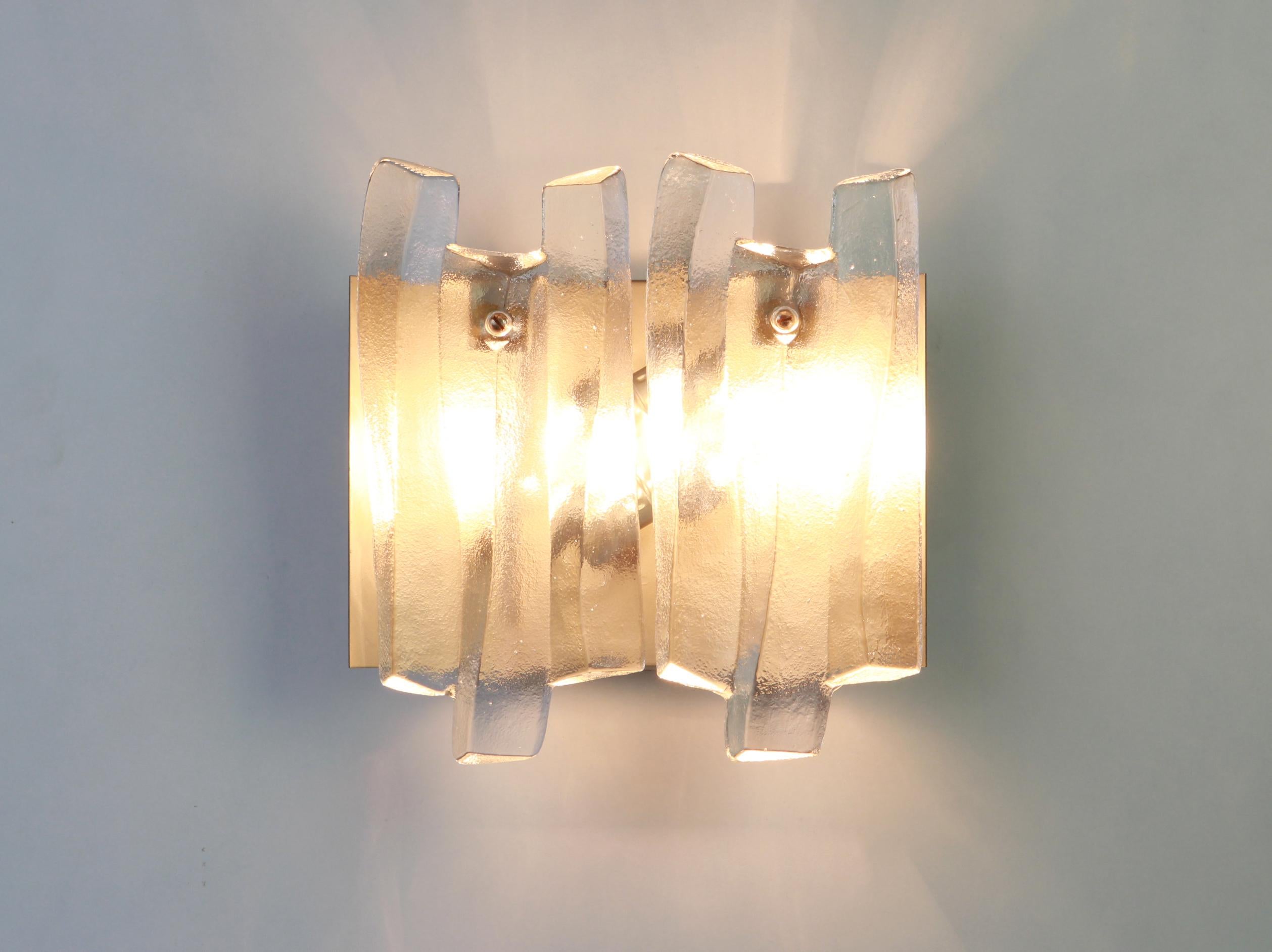 Pair of Large Murano Glass Sconces by Kalmar 'Fuente', Austria, 1960s In Good Condition For Sale In Aachen, NRW