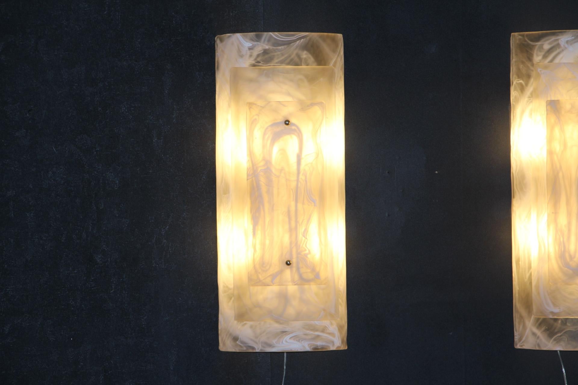 Mid-Century Modern Pair of Large Murano Glass Wall Lights in Alabaster Decor, Long Wall Lights For Sale