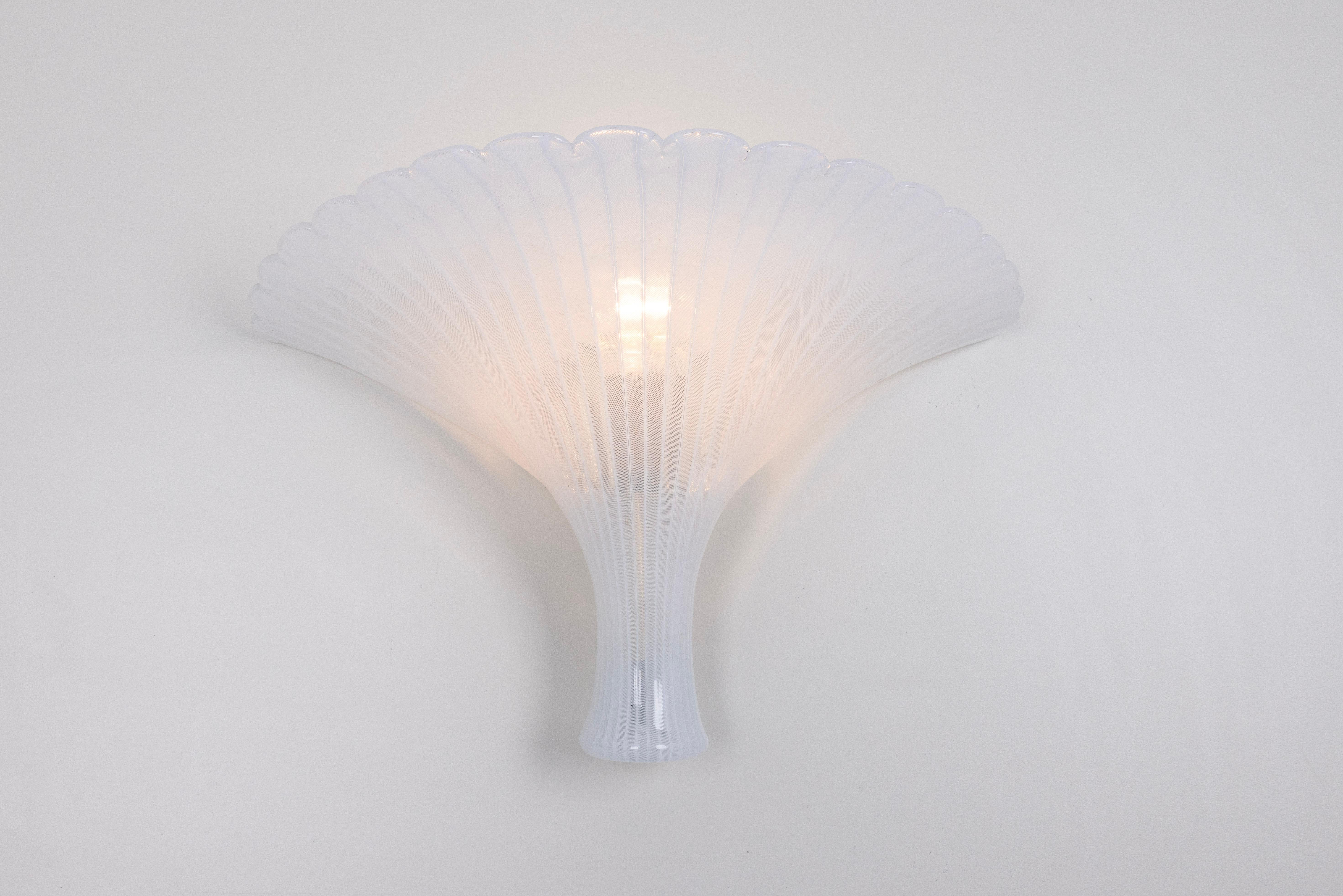 Coppia di grandi applique in vetro di Murano di Barovier&Toso, Italia, anni '70 in vendita 4