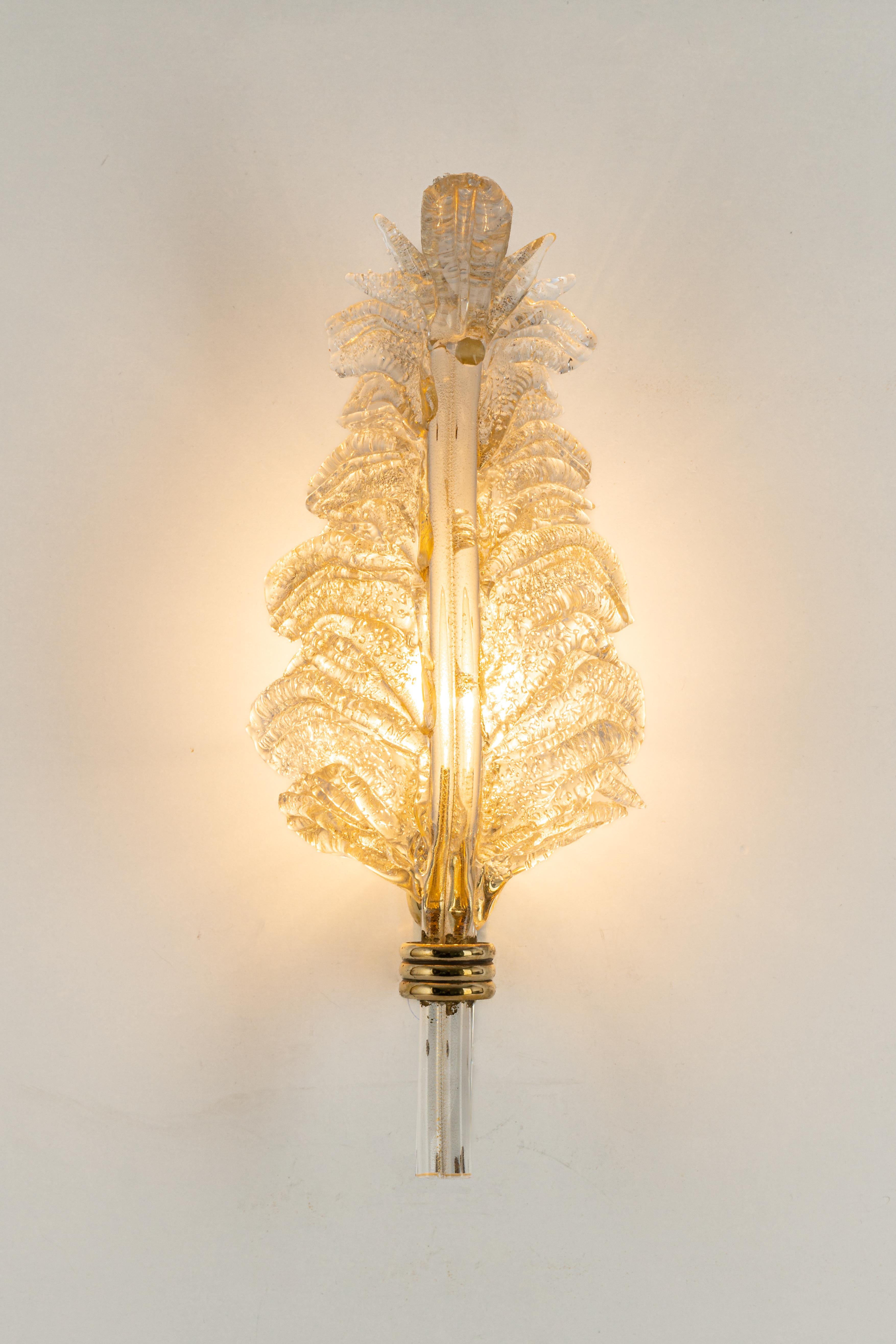 Mid-Century Modern Pair of Large Murano Glass Wall Sconce by Barovier & Toso, Italy, 1970s