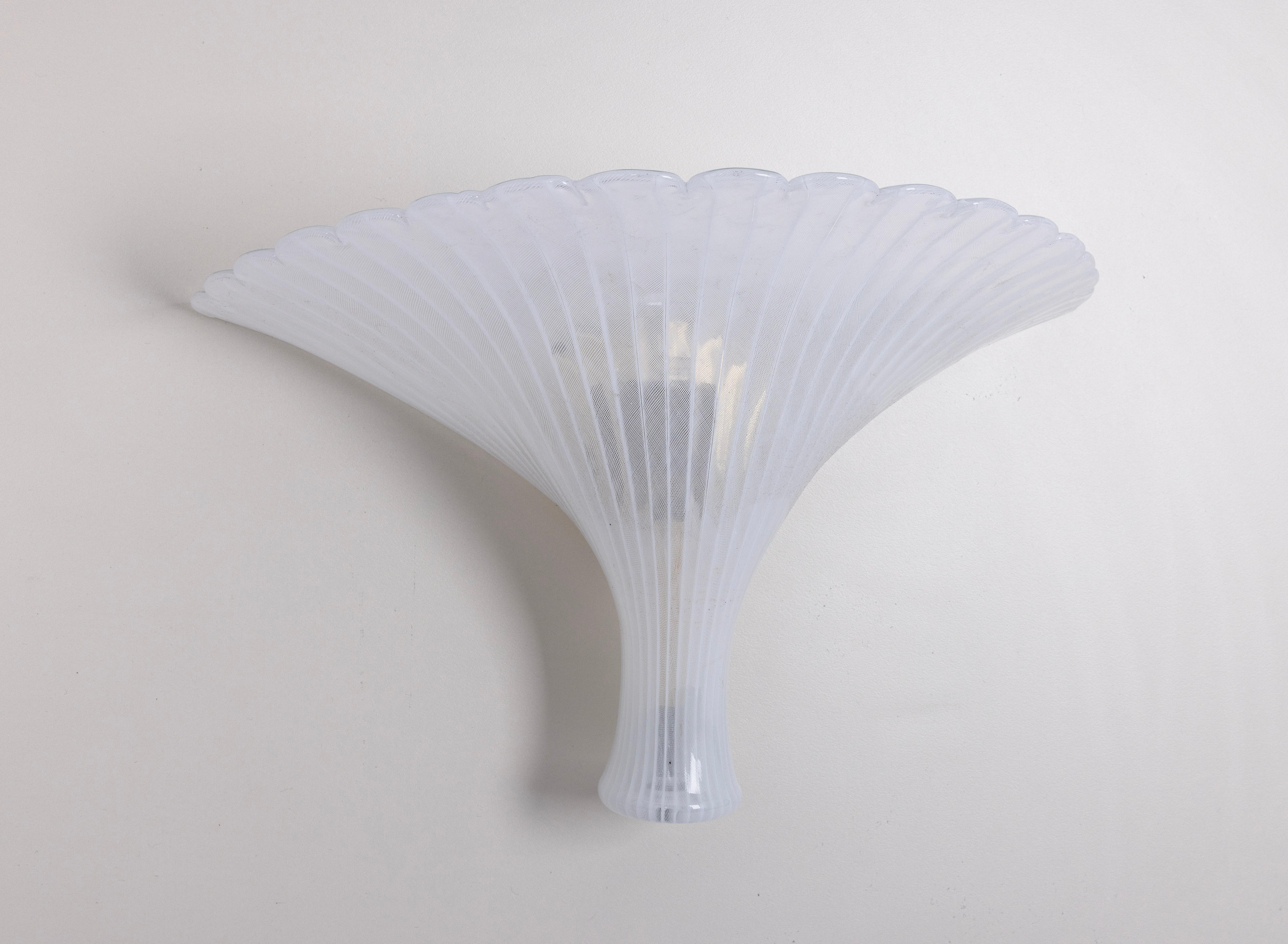 Coppia di grandi applique in vetro di Murano di Barovier&Toso, Italia, anni '70 In condizioni buone in vendita a Aachen, NRW