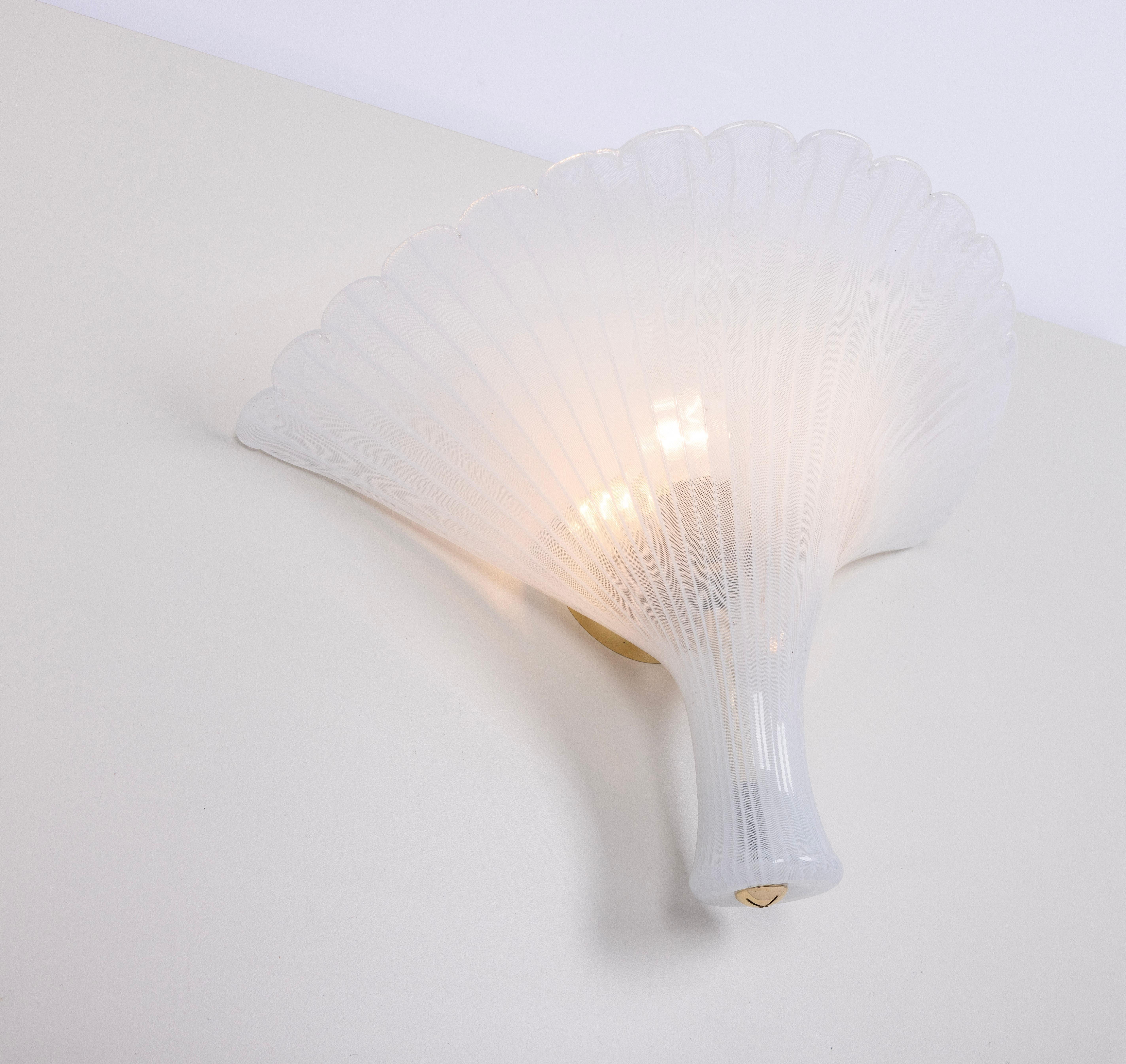 Coppia di grandi applique in vetro di Murano di Barovier&Toso, Italia, anni '70 in vendita 2