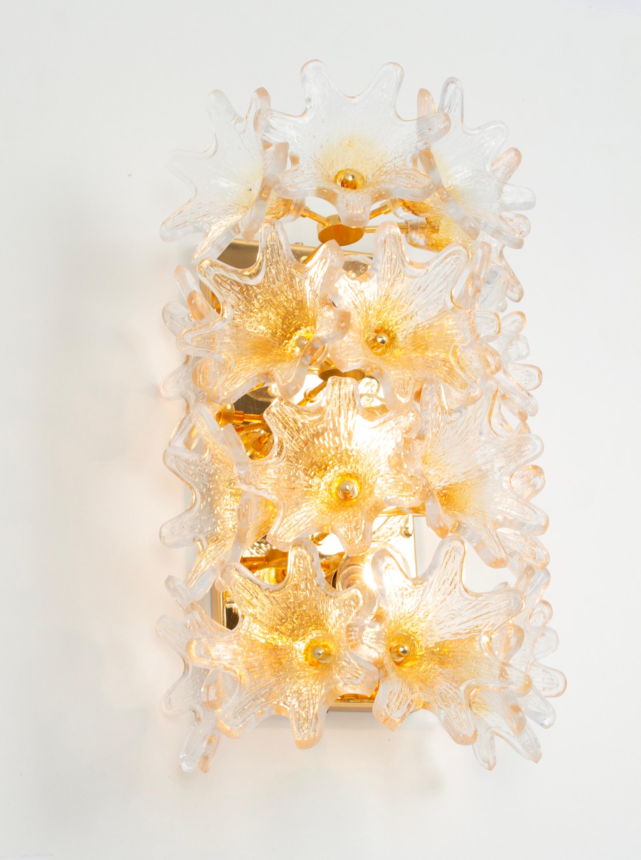 Mid-Century Modern Pair of Large Murano Glass Wall Sconce by VeArt, Italy, 1980s For Sale