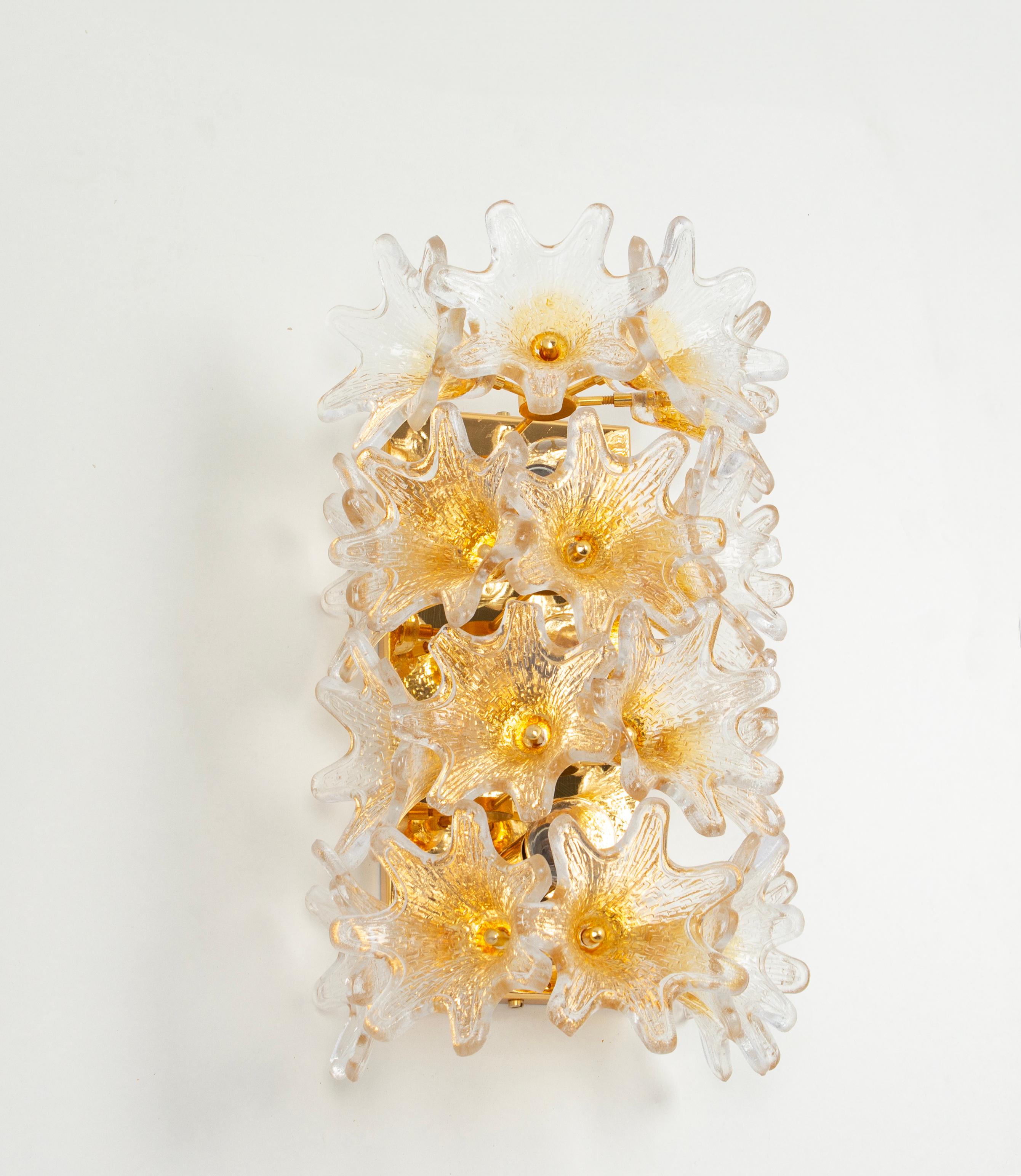 Late 20th Century Pair of Large Murano Glass Wall Sconce by VeArt, Italy, 1980s For Sale