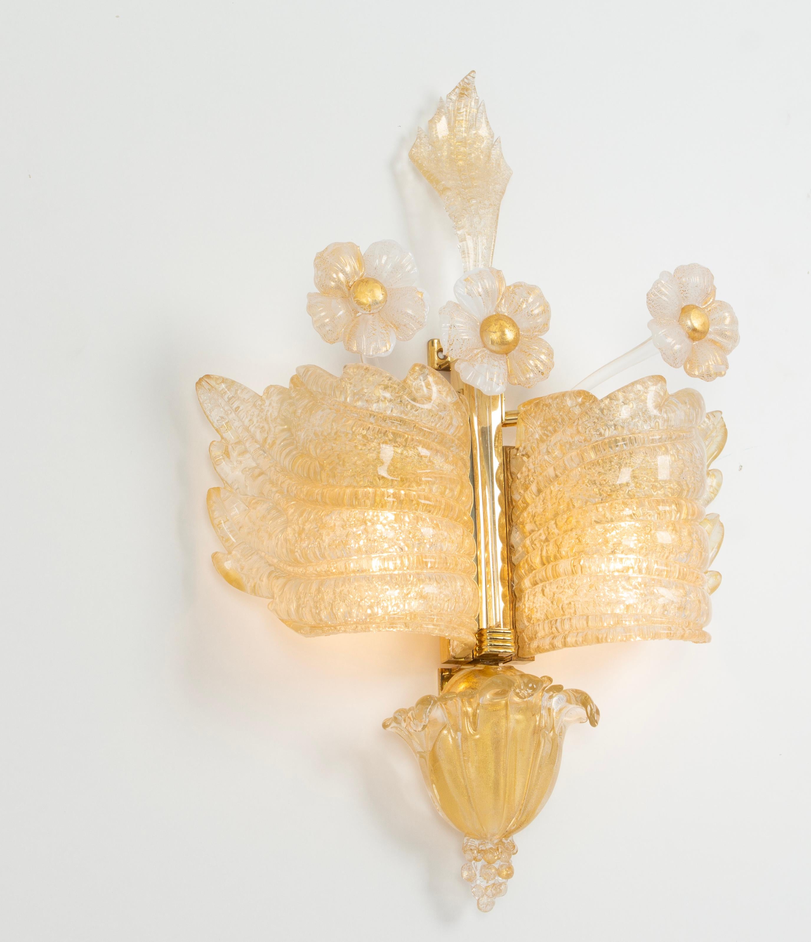 Pair of Large Murano Glass Wall Sconces by Barovier & Toso, Italy, 1970s For Sale 7