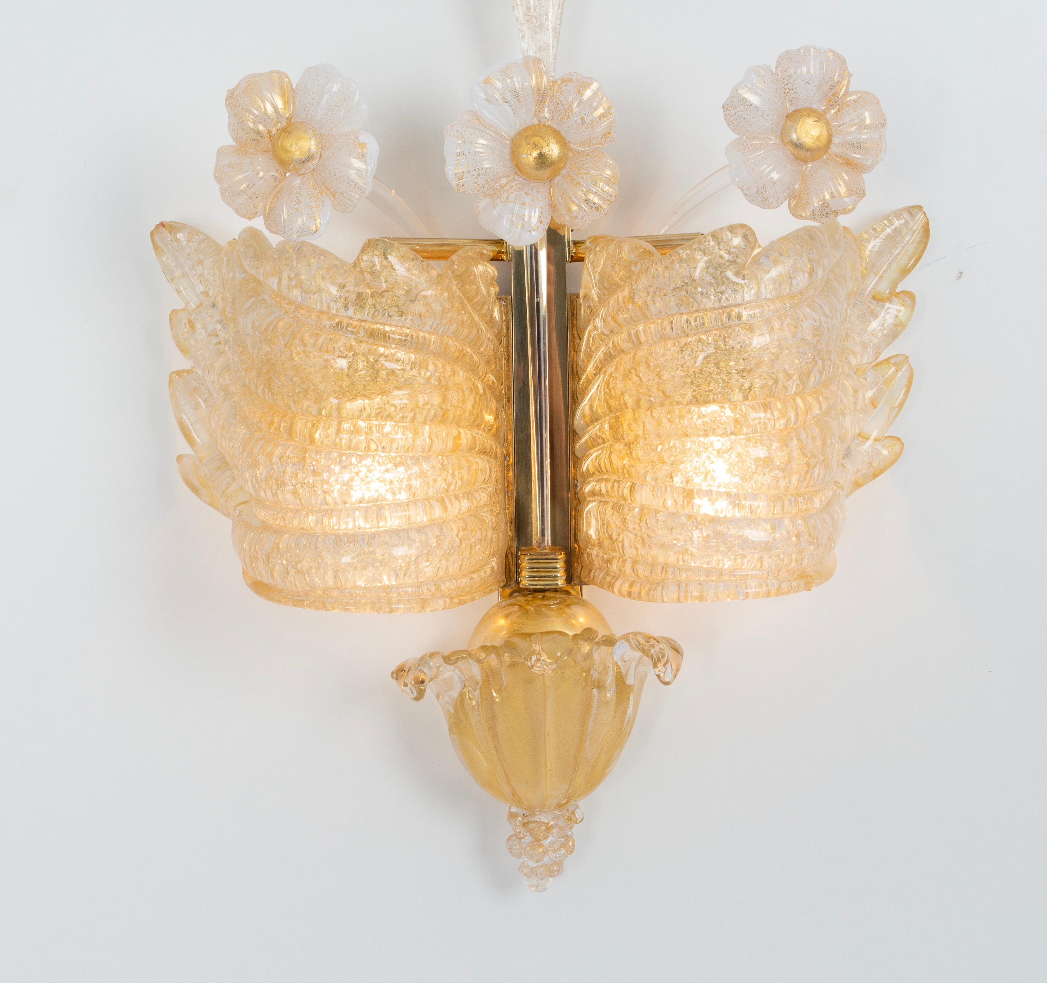 Pair of Large Murano Glass Wall Sconces by Barovier & Toso, Italy, 1970s For Sale 8