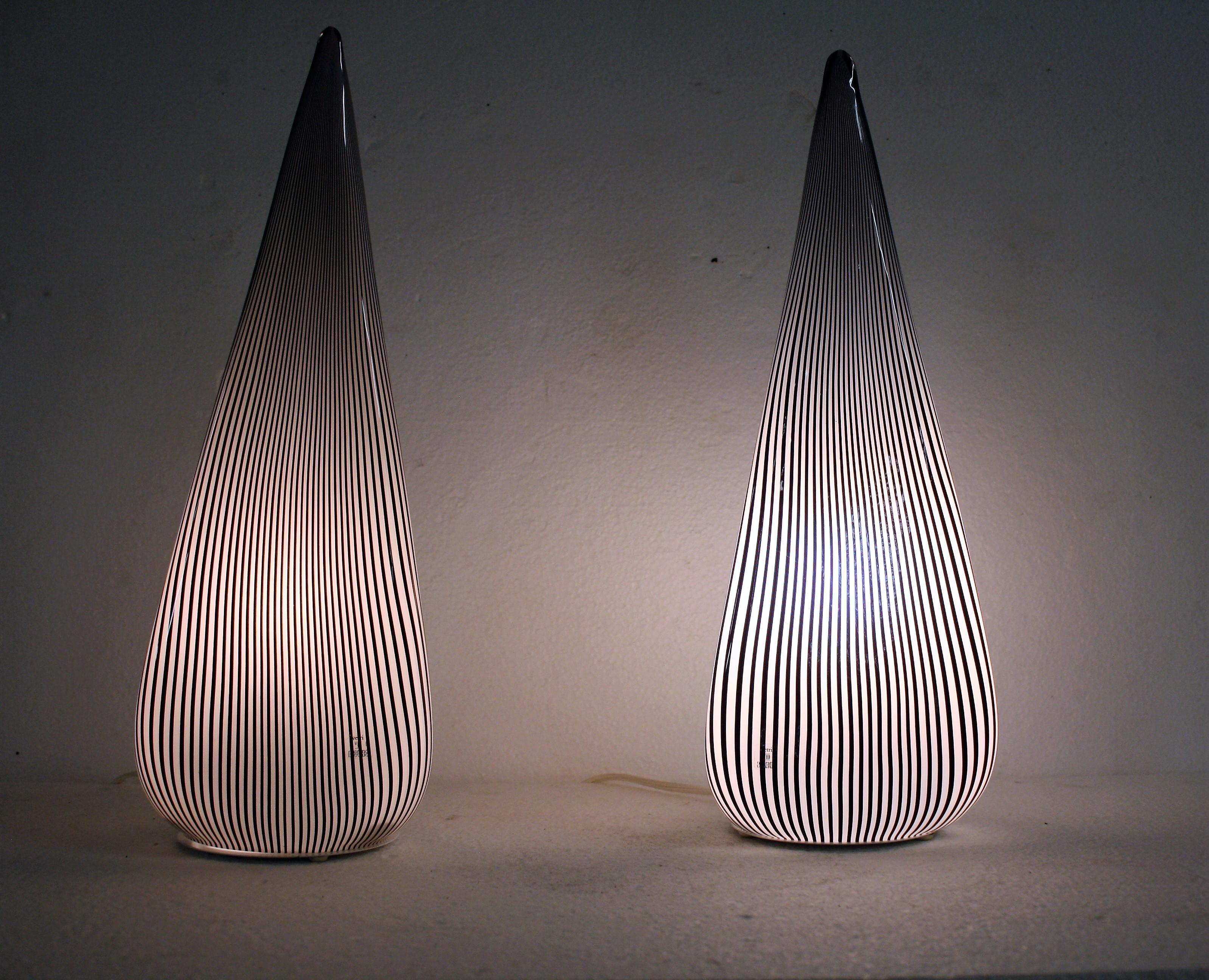 Mid-Century Modern Pair of Large Murano Pyramid Lamps by Vetri, 1970s