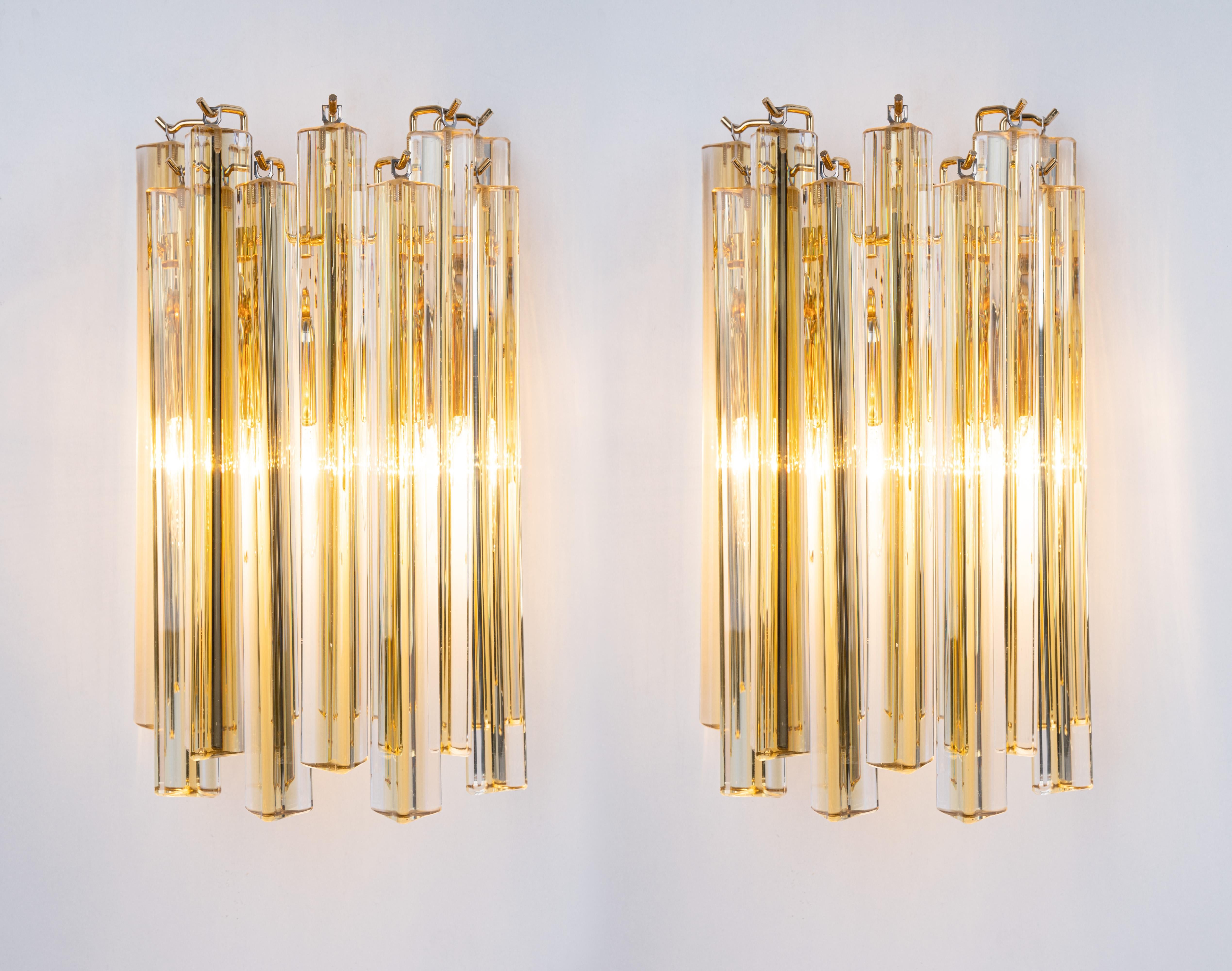 Pair of Large Murano Wall Light Design Venini for Kalmar, Austria, 1970s In Good Condition For Sale In Aachen, NRW