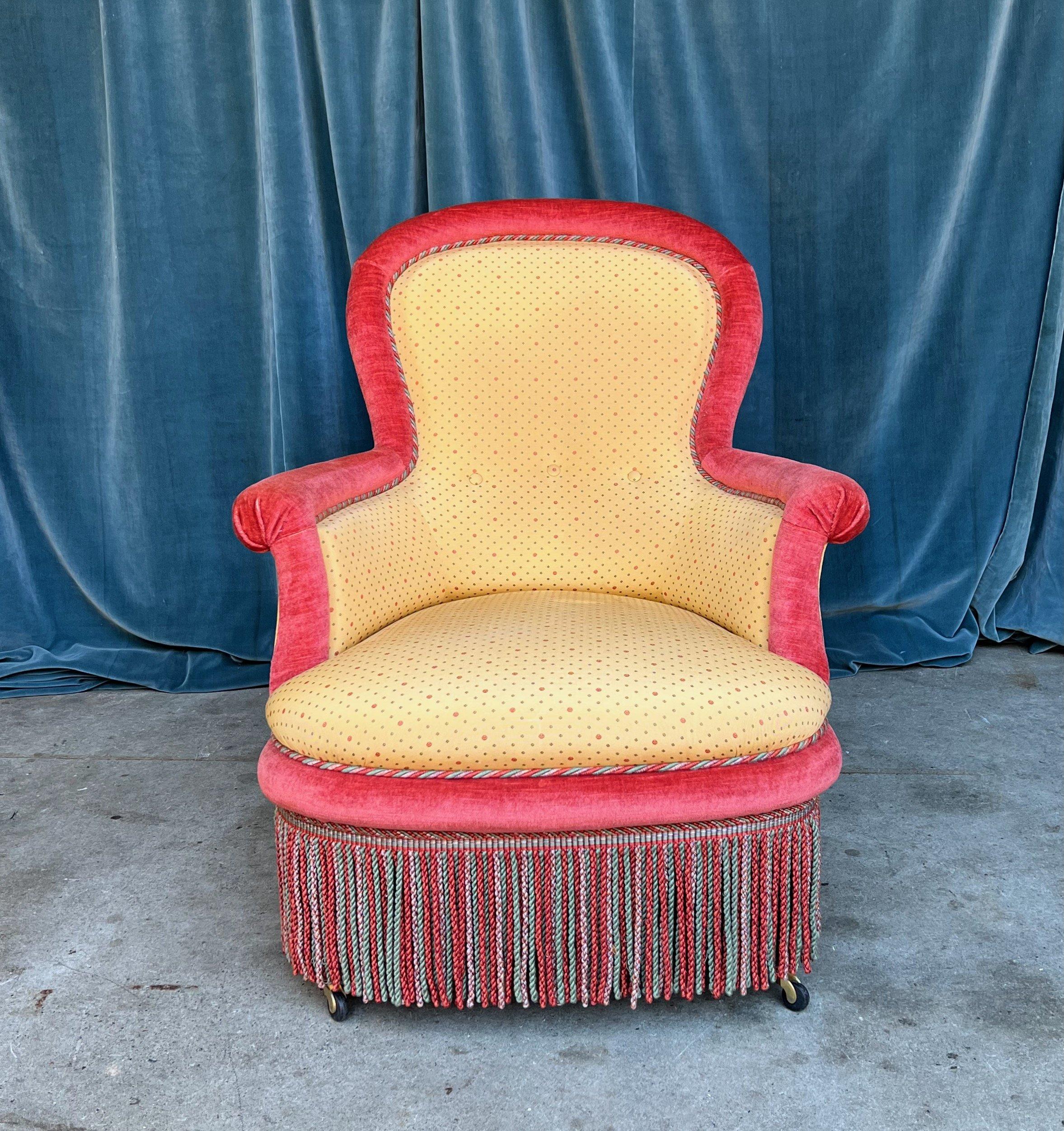 Pair of Large Napoleon III Armchairs in Gold and Red For Sale 6