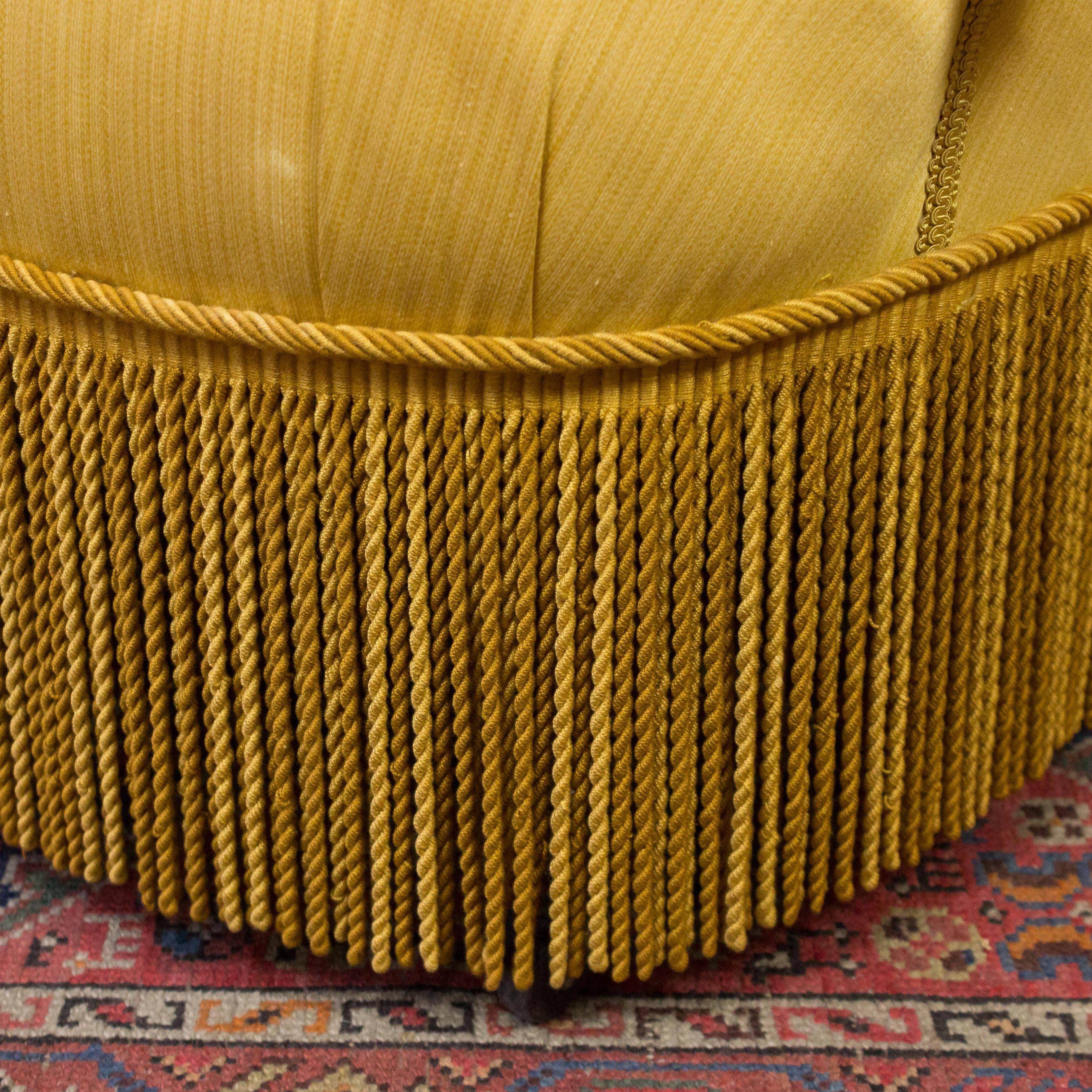 Pair of Large Napoleon III Armchairs in Yellow Fabric In Good Condition In Buchanan, NY