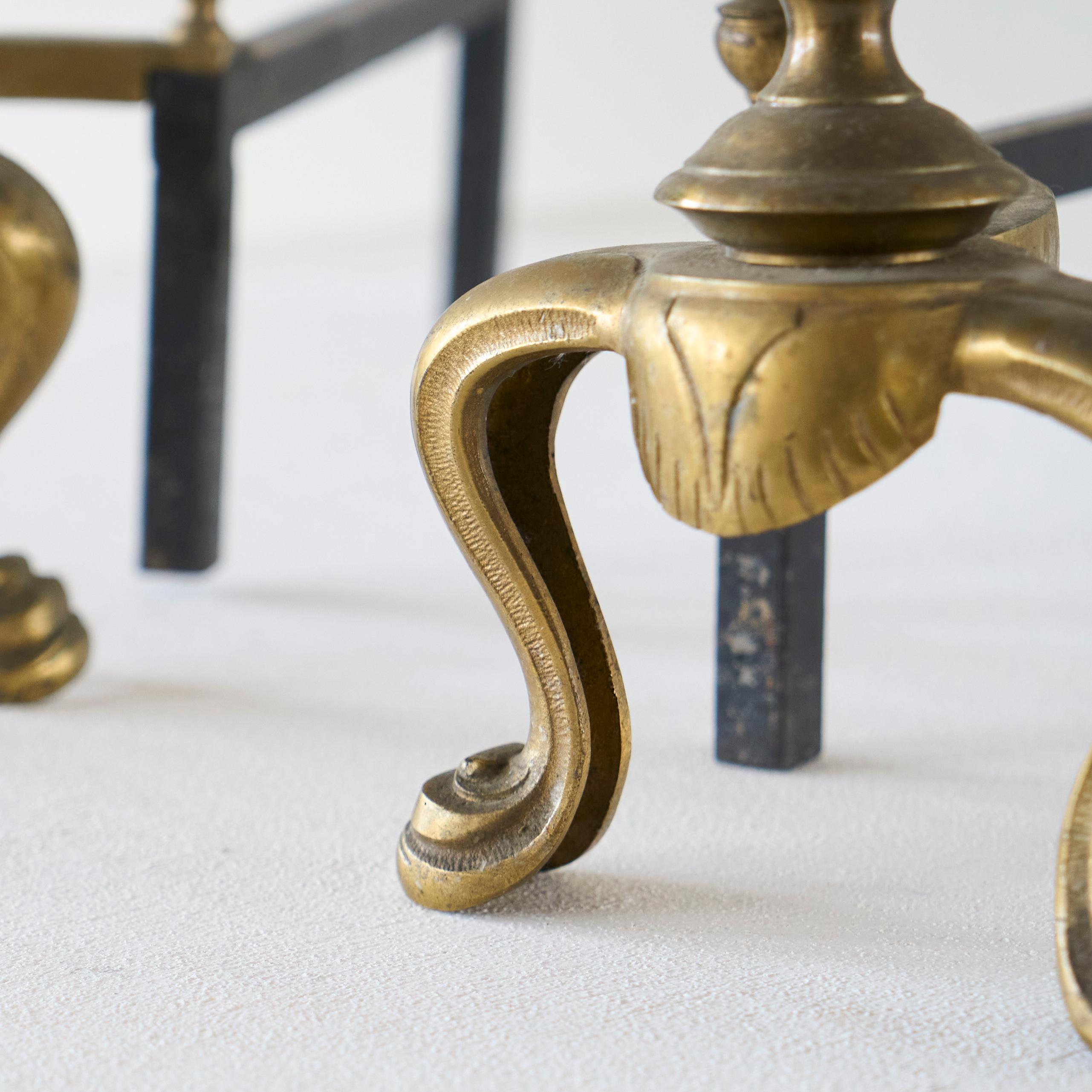 Hand-Crafted Pair of Large Neoclassical Andirons in Patinated Brass For Sale