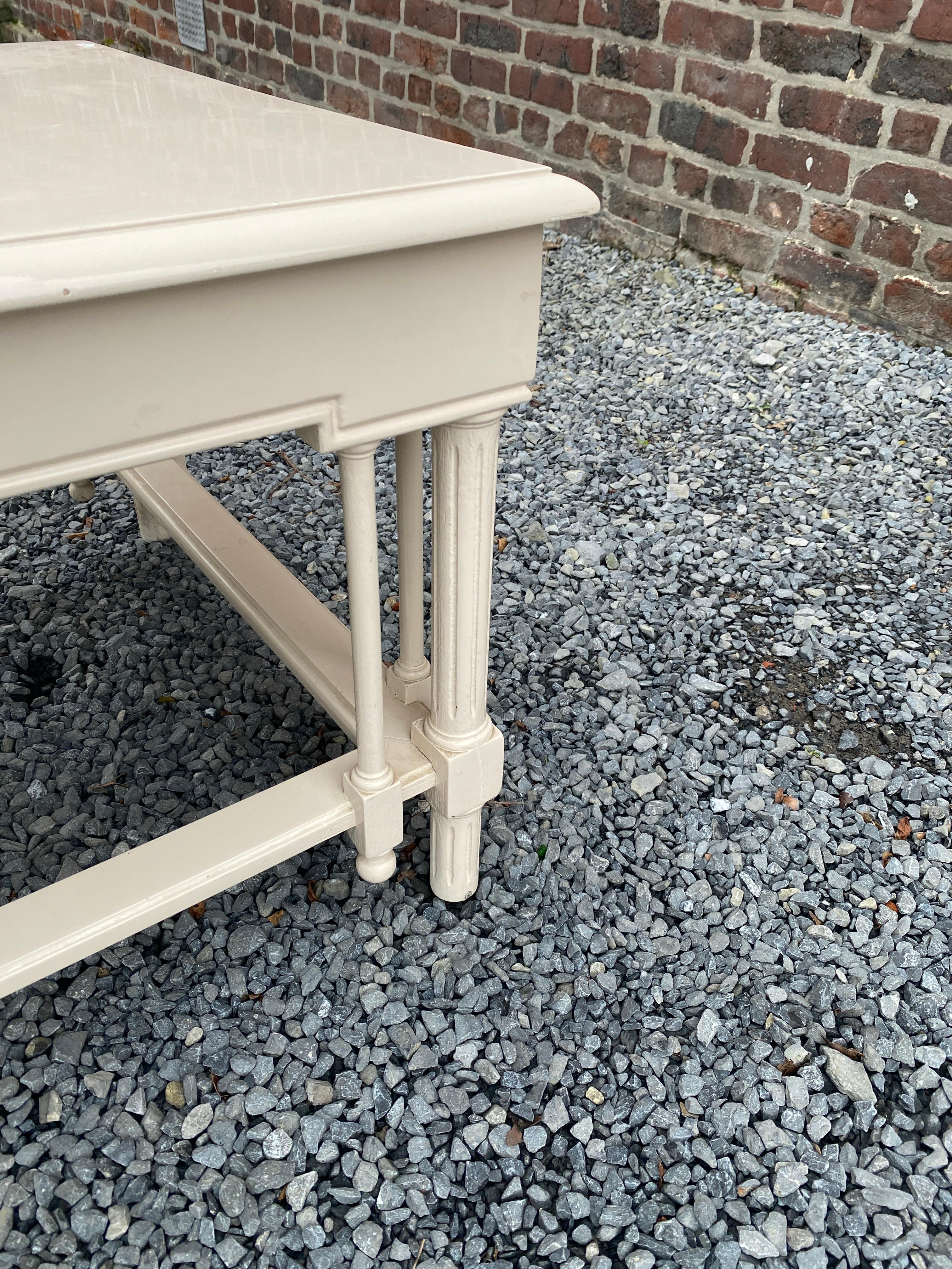 20th Century pair of large neoclassical side tables in lacquered wood circa 1970 For Sale