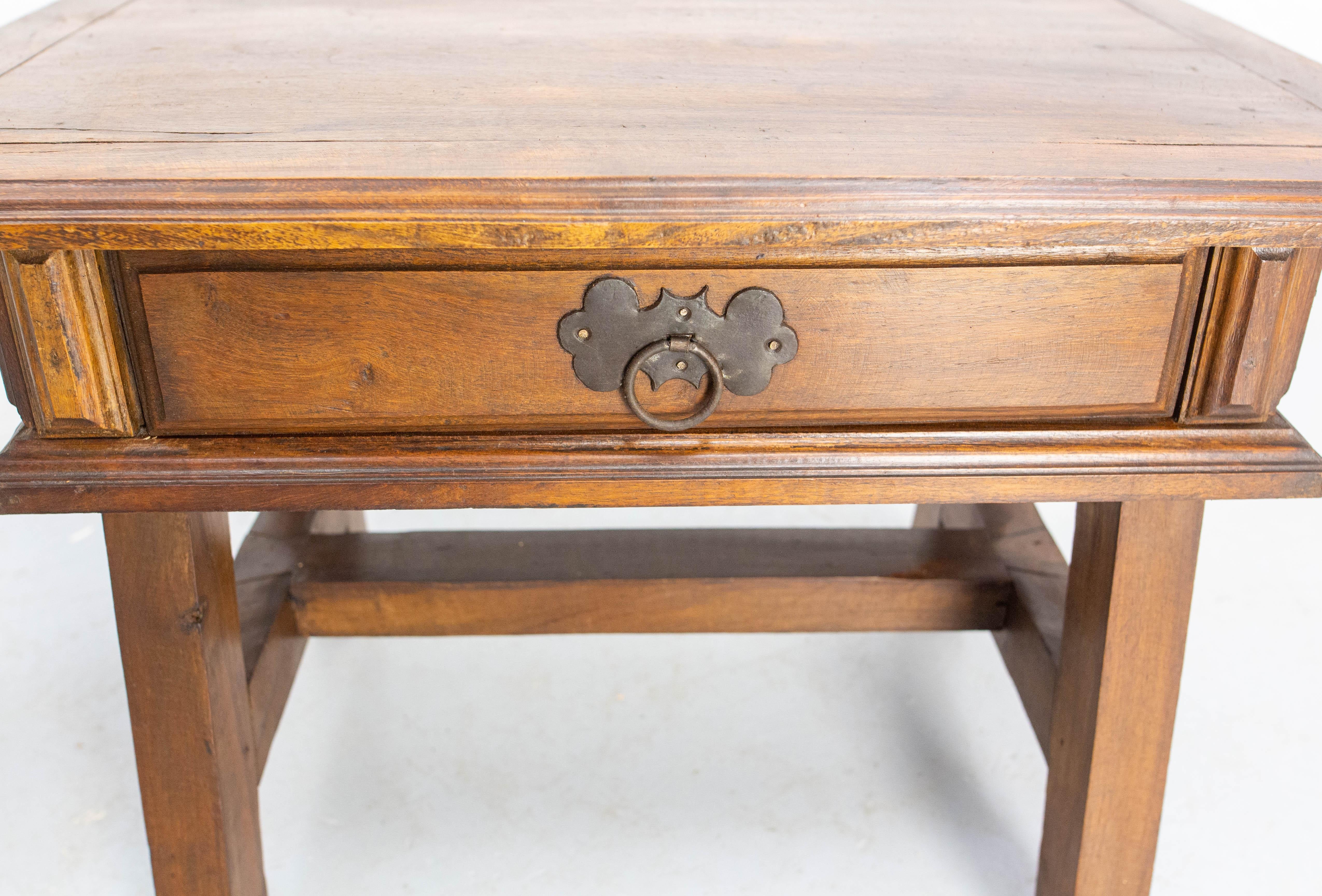 Coppia di grandi comodini armadietti da letto in legno esotico, Brasile, circa 1960 in vendita 2