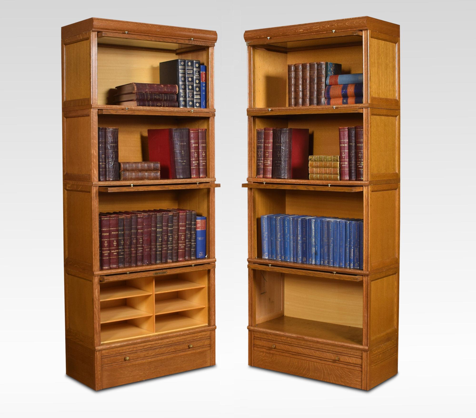 Pair of Large Oak Four Sectional Bookcases In Good Condition In Cheshire, GB