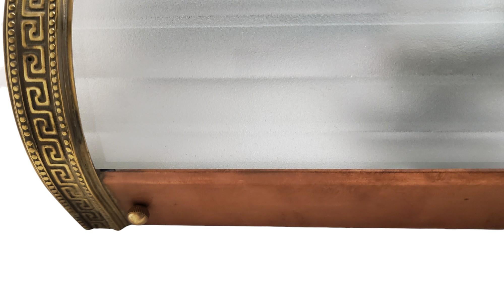 Coppia di grandi applique tubolari originali in vetro con cornici in ottone e rame in vendita 4