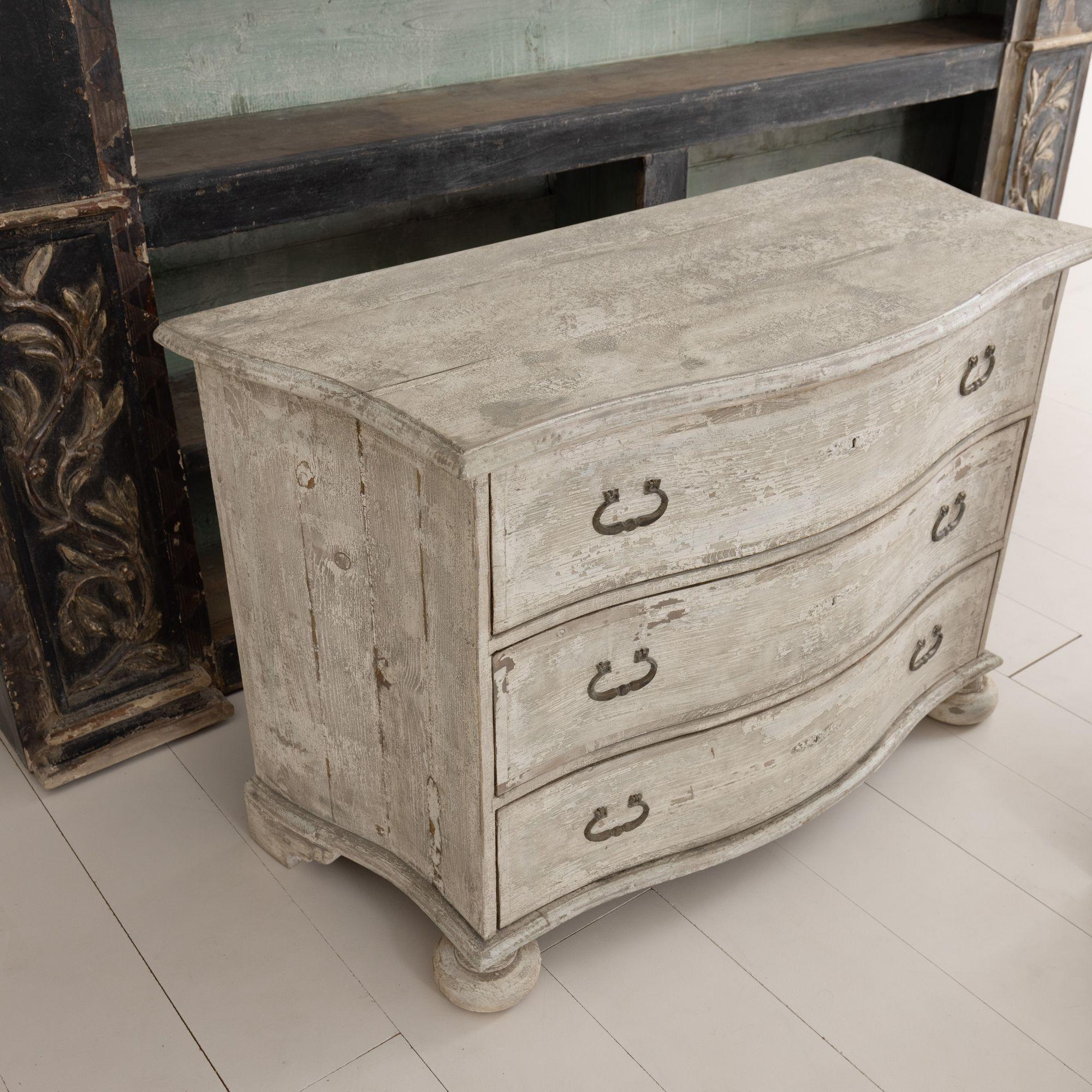Pair of Large Painted Italian Baroque Style Bedside Commodes 10