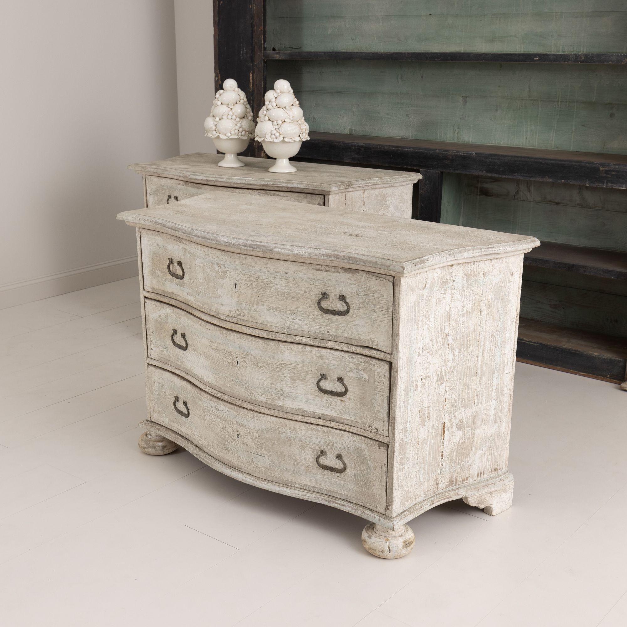 Wood Pair of Large Painted Italian Baroque Style Bedside Commodes