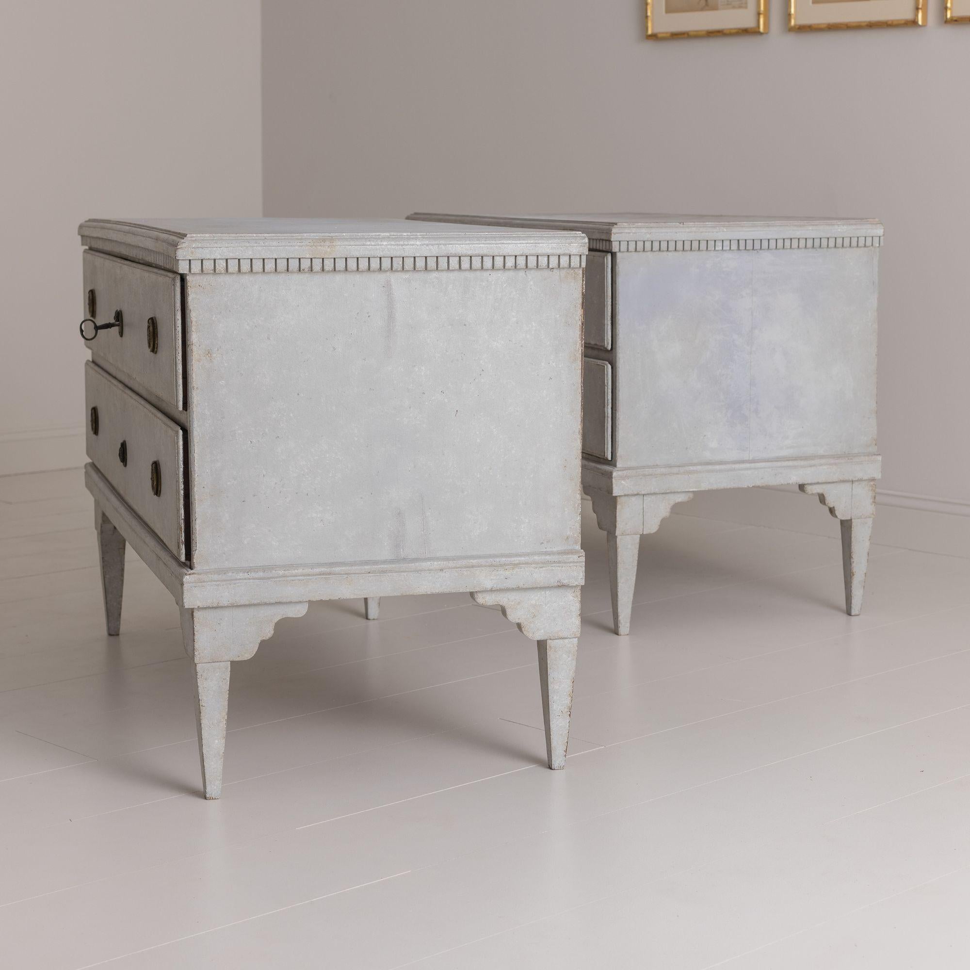 Pair of Large Painted Swedish Gustavian Chests, 18th Century 8