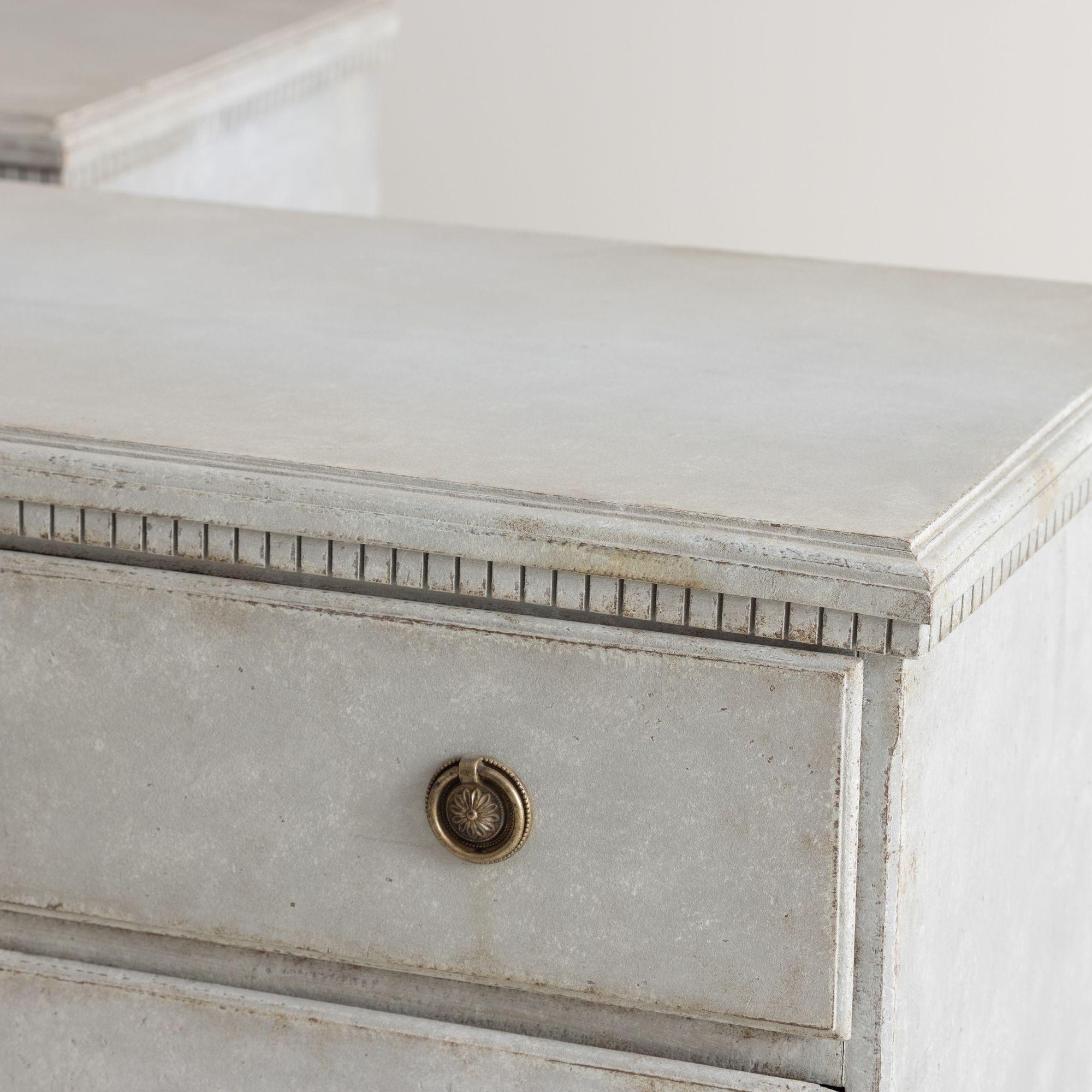 Pair of Large Painted Swedish Gustavian Chests, 18th Century 5