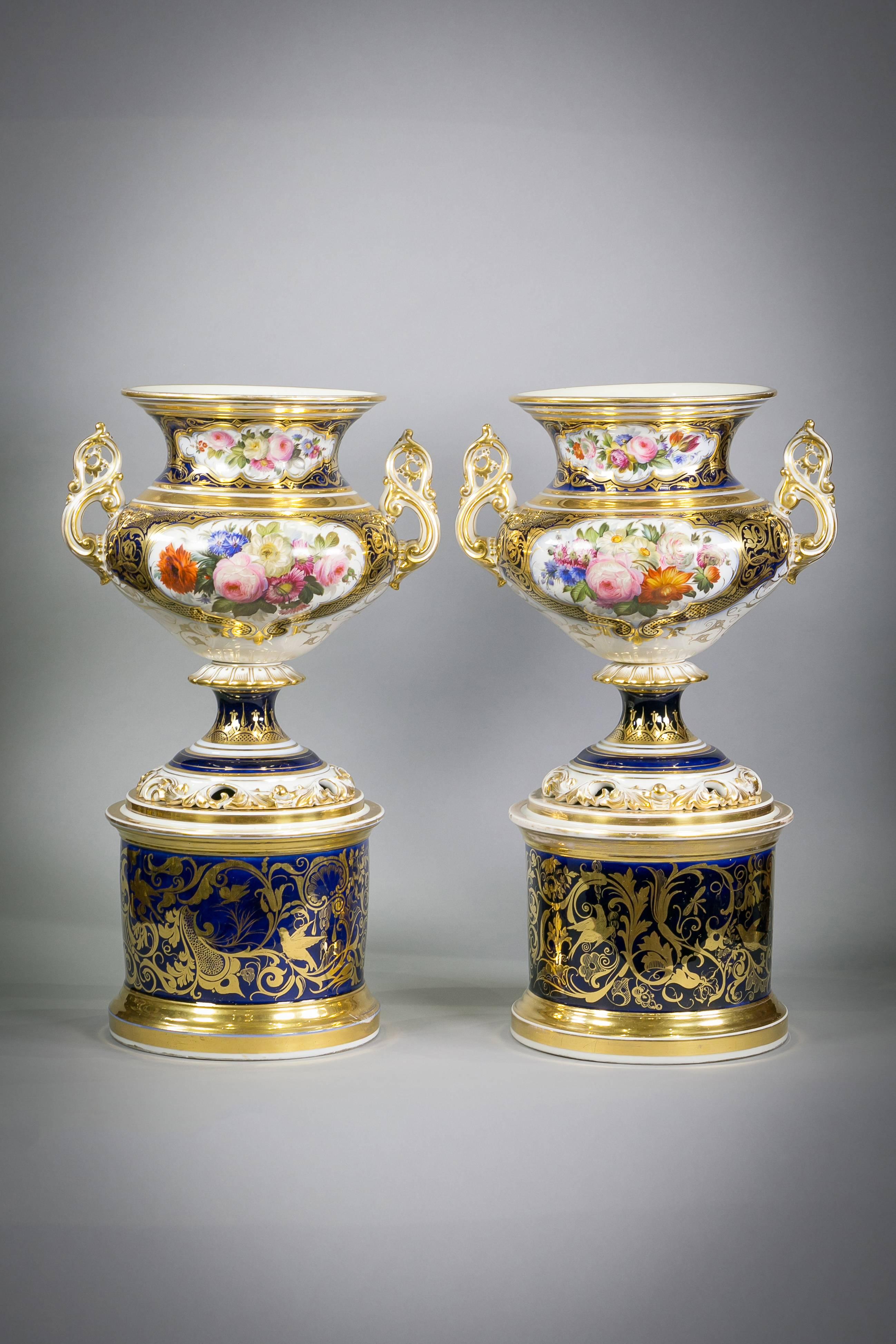 Pair of Large Paris Porcelain Two-Handled Vases on Plinths, circa 1860 For Sale 1