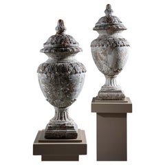 Pair of large patinated Urns, 20th Century Pair of large patinated Urns, 20th Century
