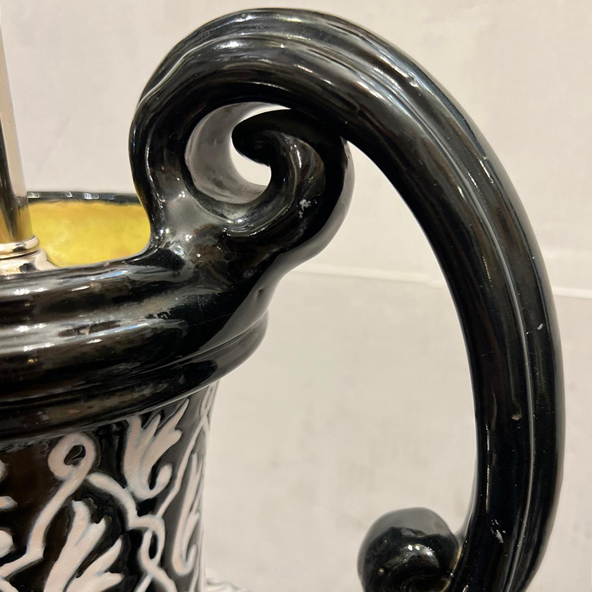 Paar große Porzellanlampen (Metall) im Angebot
