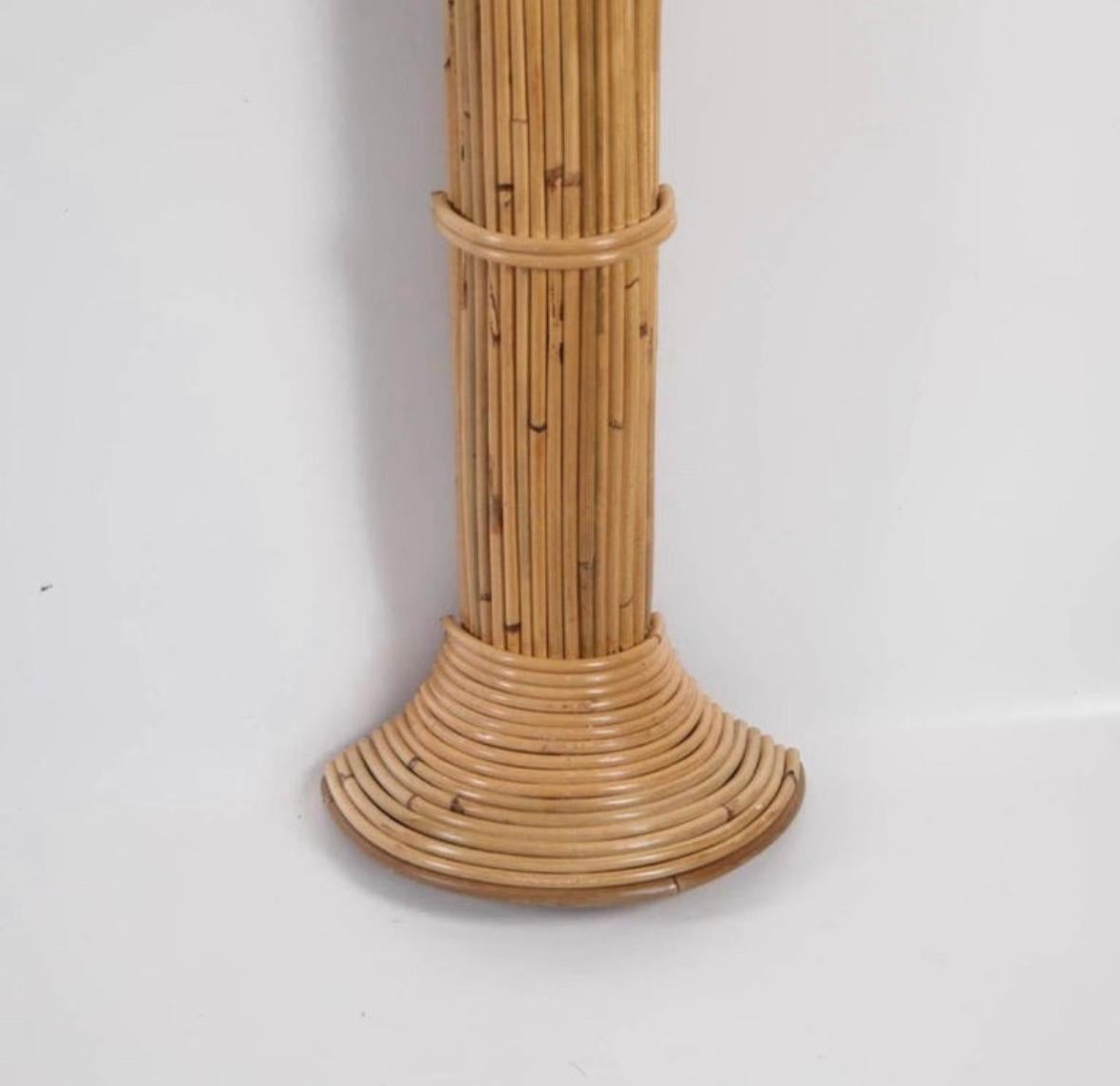 Pair of large rattan « palm trees/coconut trees wall lights » In Excellent Condition For Sale In Isle Sur Sorgue, FR