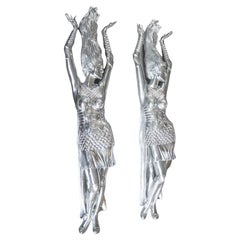 Paire de grandes sculptures Art Déco en résine, récupérées sur un bateau de croisière des années 90