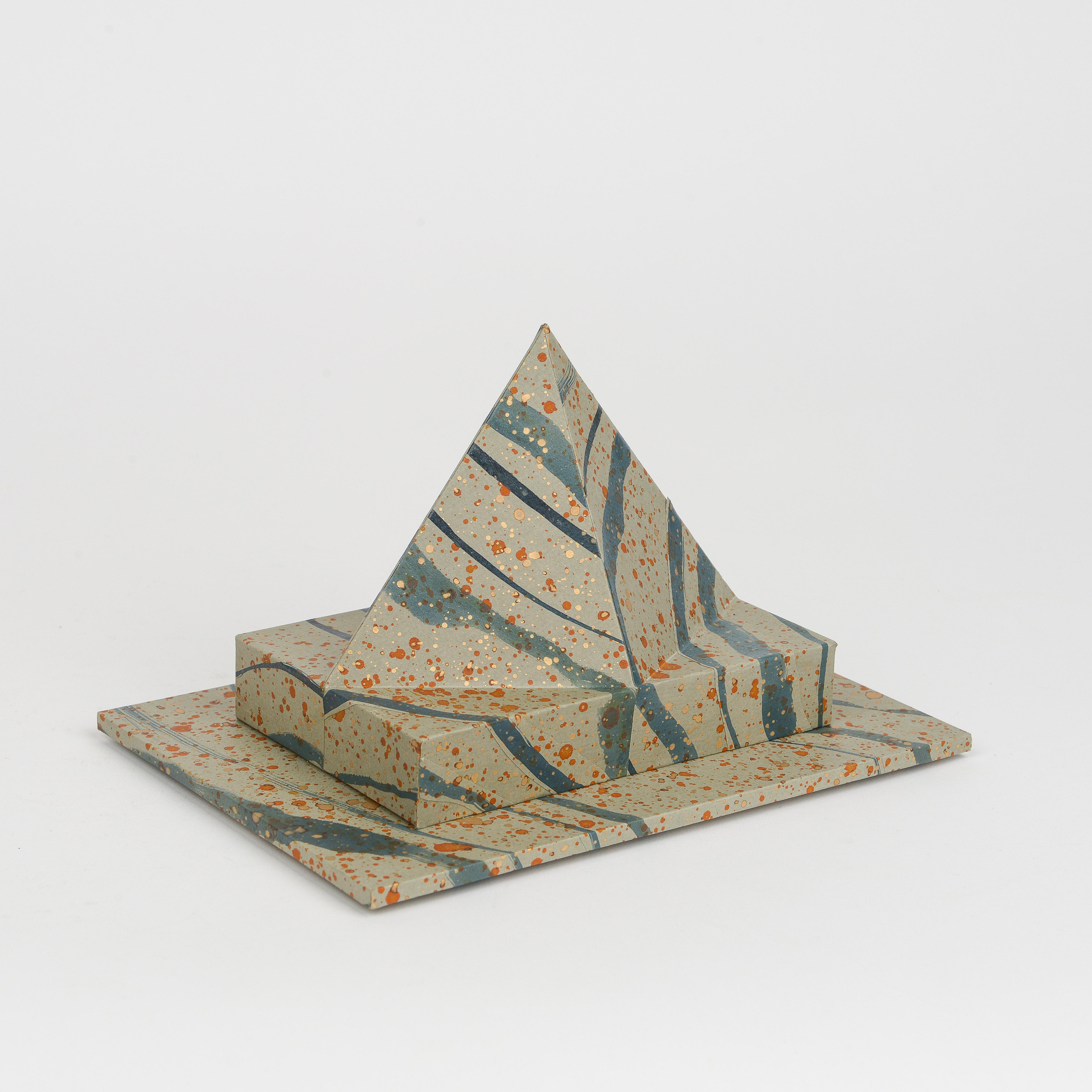 Paint Pair of Large Ribbon Stripes Pyramid Boxes