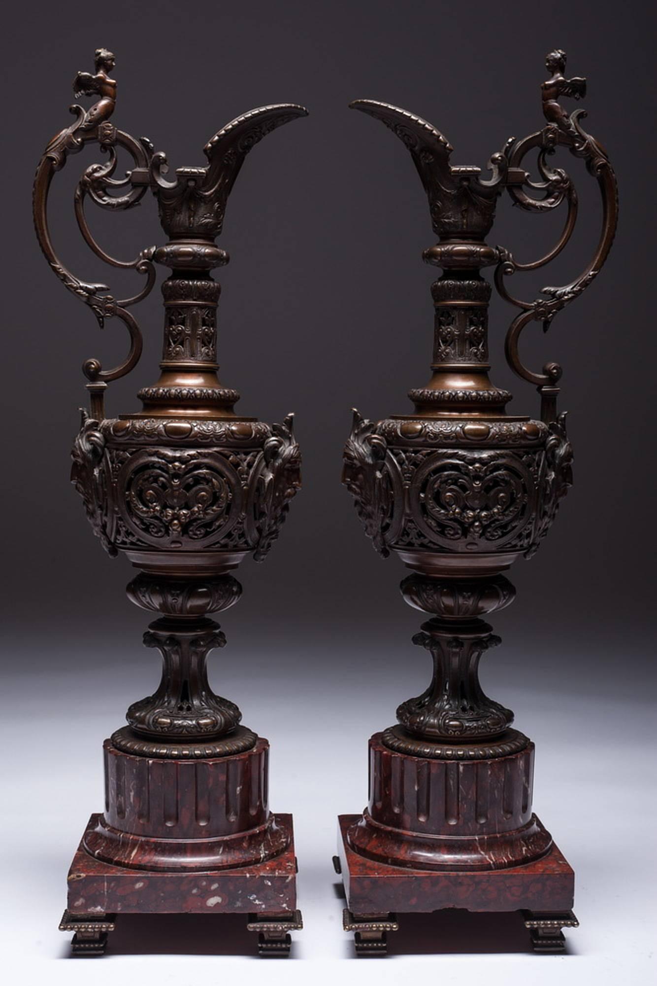Pair of LARGE Rocaille Ewers in Bronze with Brown Patina on Red Marble Base In Excellent Condition For Sale In Vilnius, LT