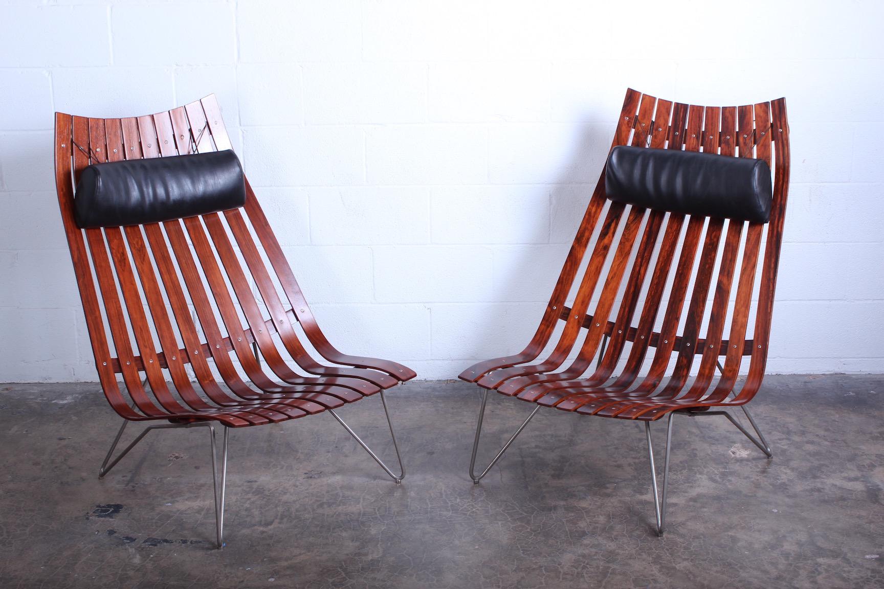Pair of Large Rosewood Lounge Chairs by Hans Brattrud In Good Condition In Dallas, TX
