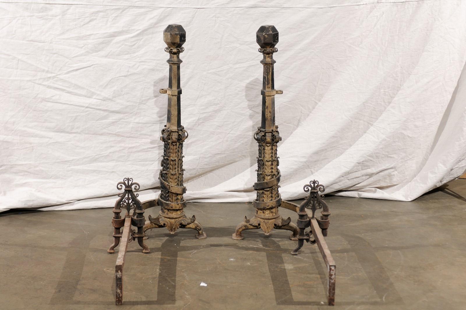 Pair of Large Scale American Andirons, circa 1880-1920 In Good Condition For Sale In Atlanta, GA
