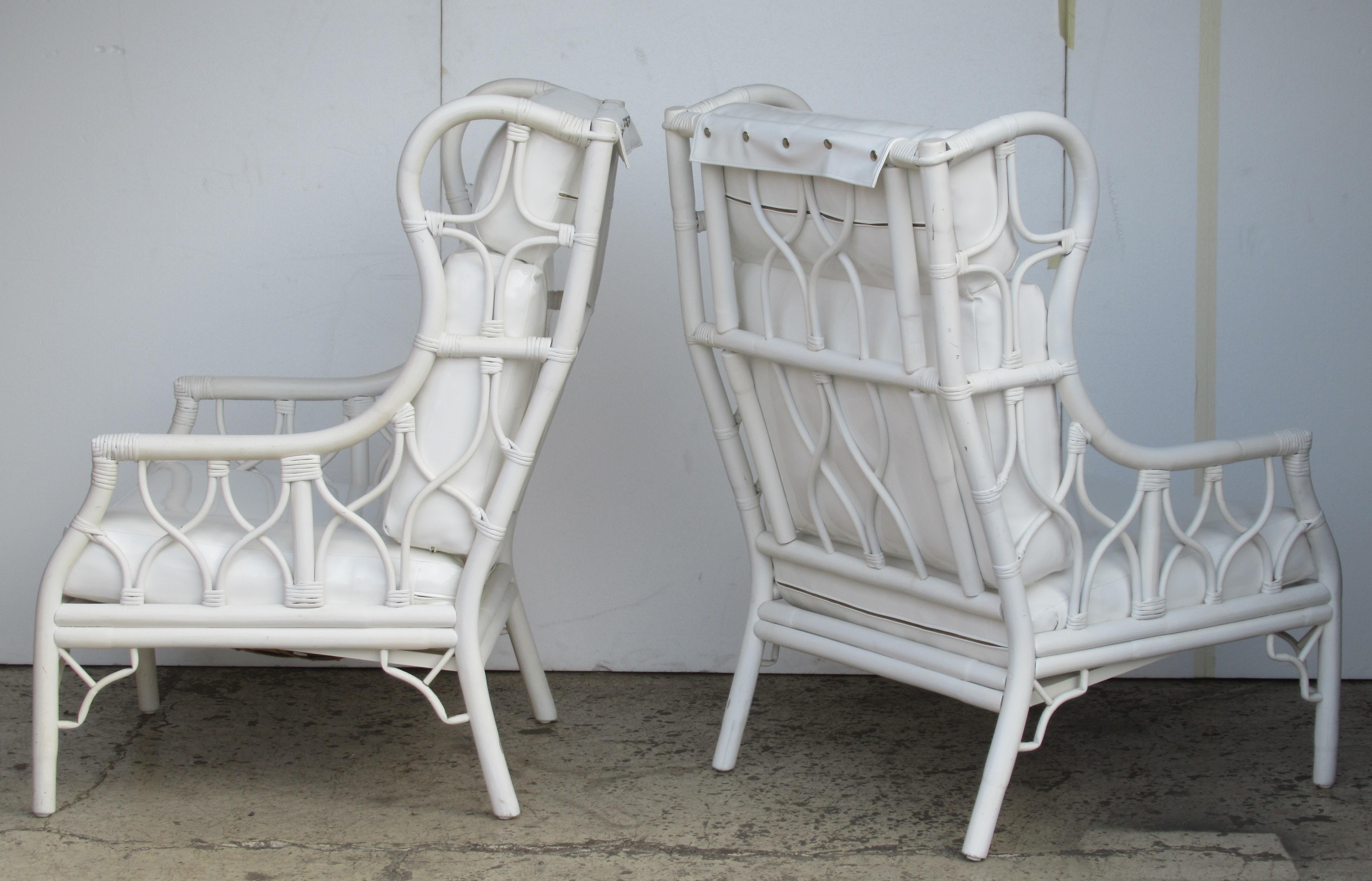 Pair of Large-Scale Chinese Chippendale Style Wingback Rattan Chairs 3