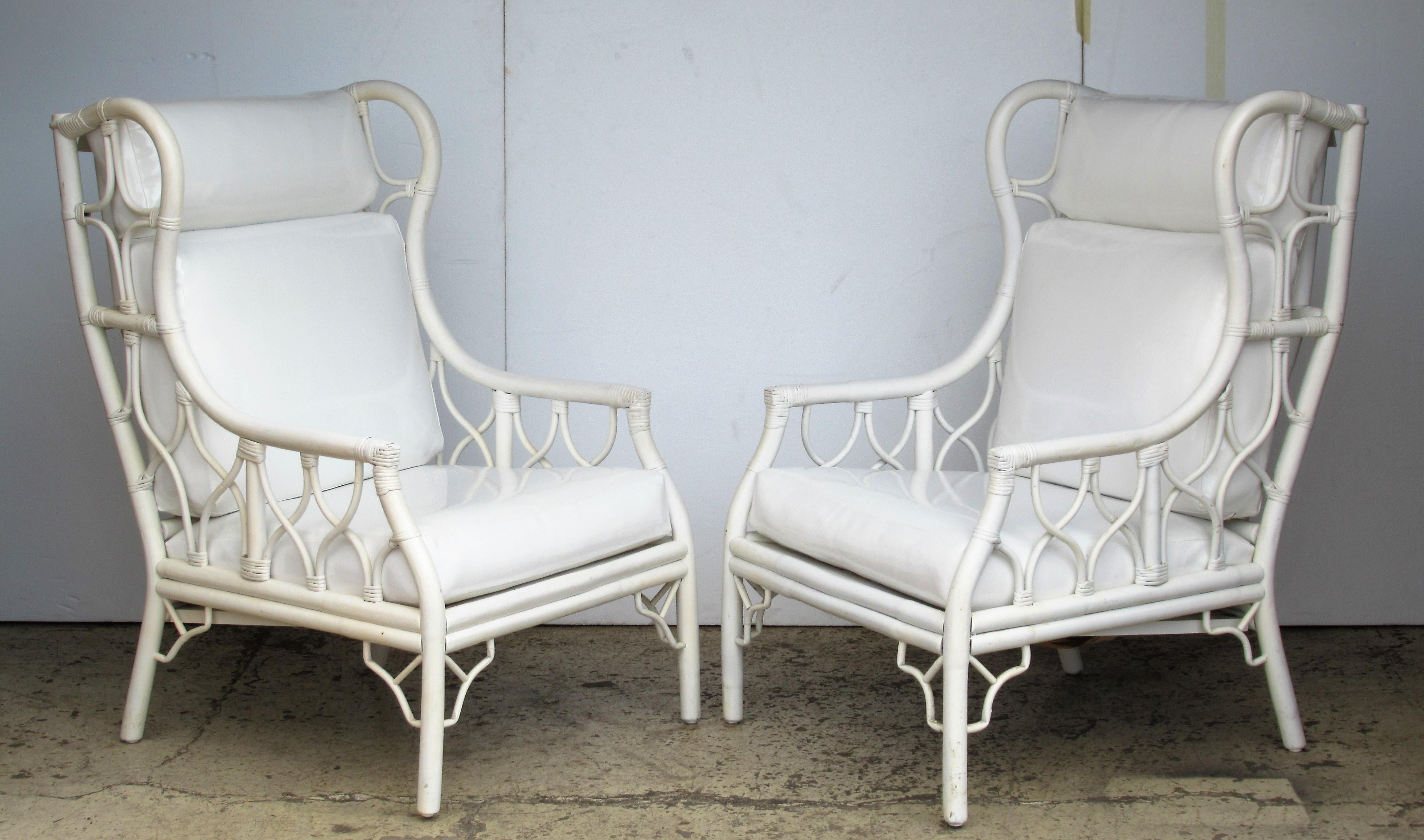 Pair of Large-Scale Chinese Chippendale Style Wingback Rattan Chairs 6