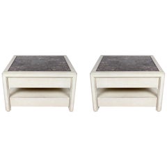 Paire de grandes tables d'appoint personnalisées à grande échelle avec plateau en marbre du designer Arthur Elrod