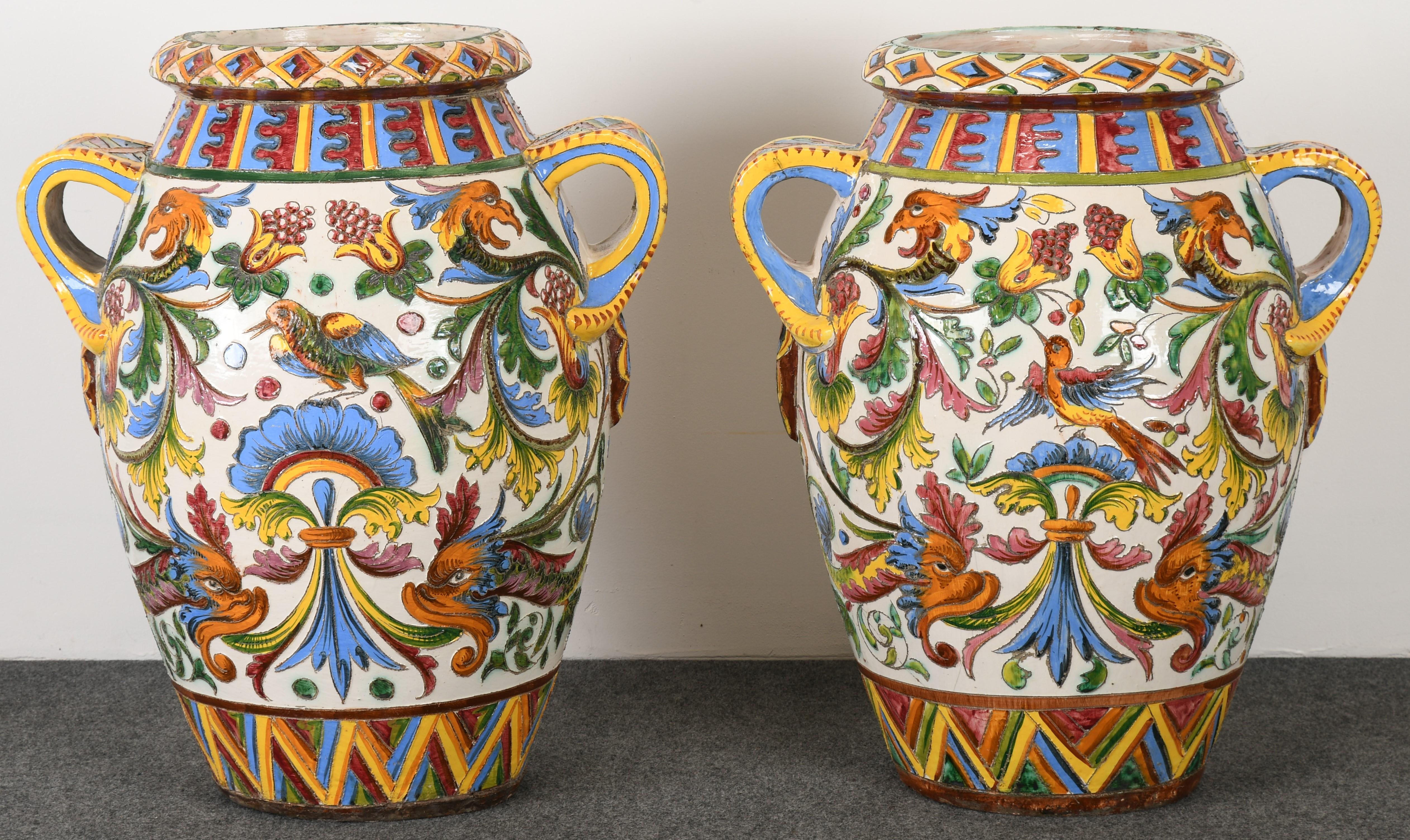 Pair of Large-Scale Italian Majolica Terracotta Urns, 20th Century In Good Condition In Hamburg, PA