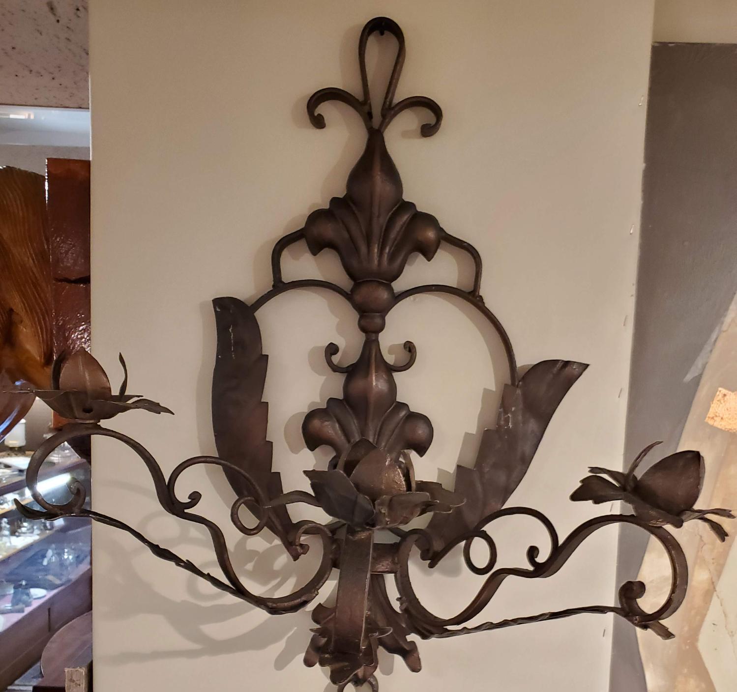 Pair of Large Scale Late 19th Century Italian Metal Wall Sconces with Leaf Motif In Good Condition For Sale In Middleburg, VA