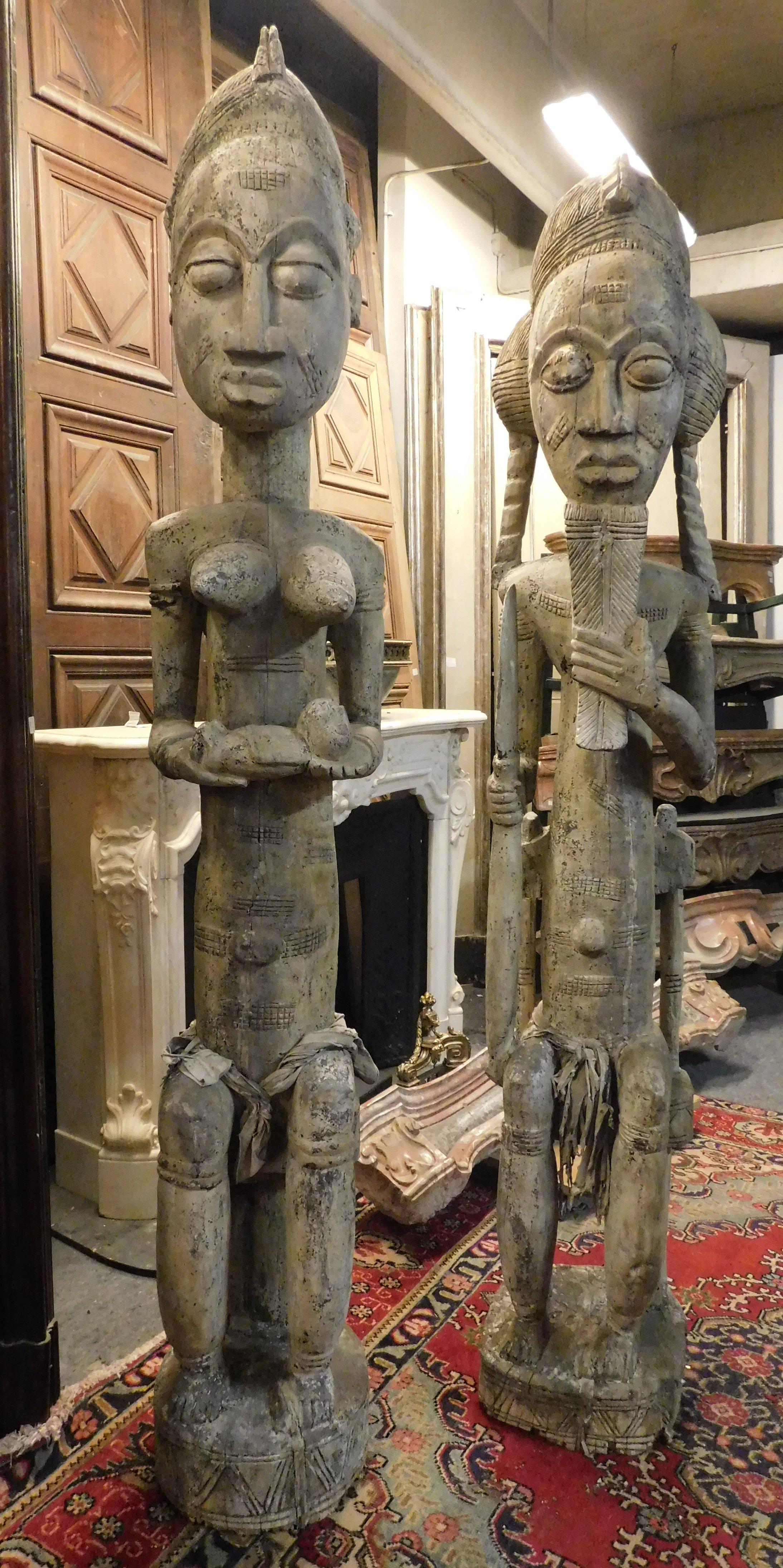 Pair of Large Sculptures in Lacquered Wood, Maternity, Senufo Tribe, Ivory Coast For Sale at 1stDibs