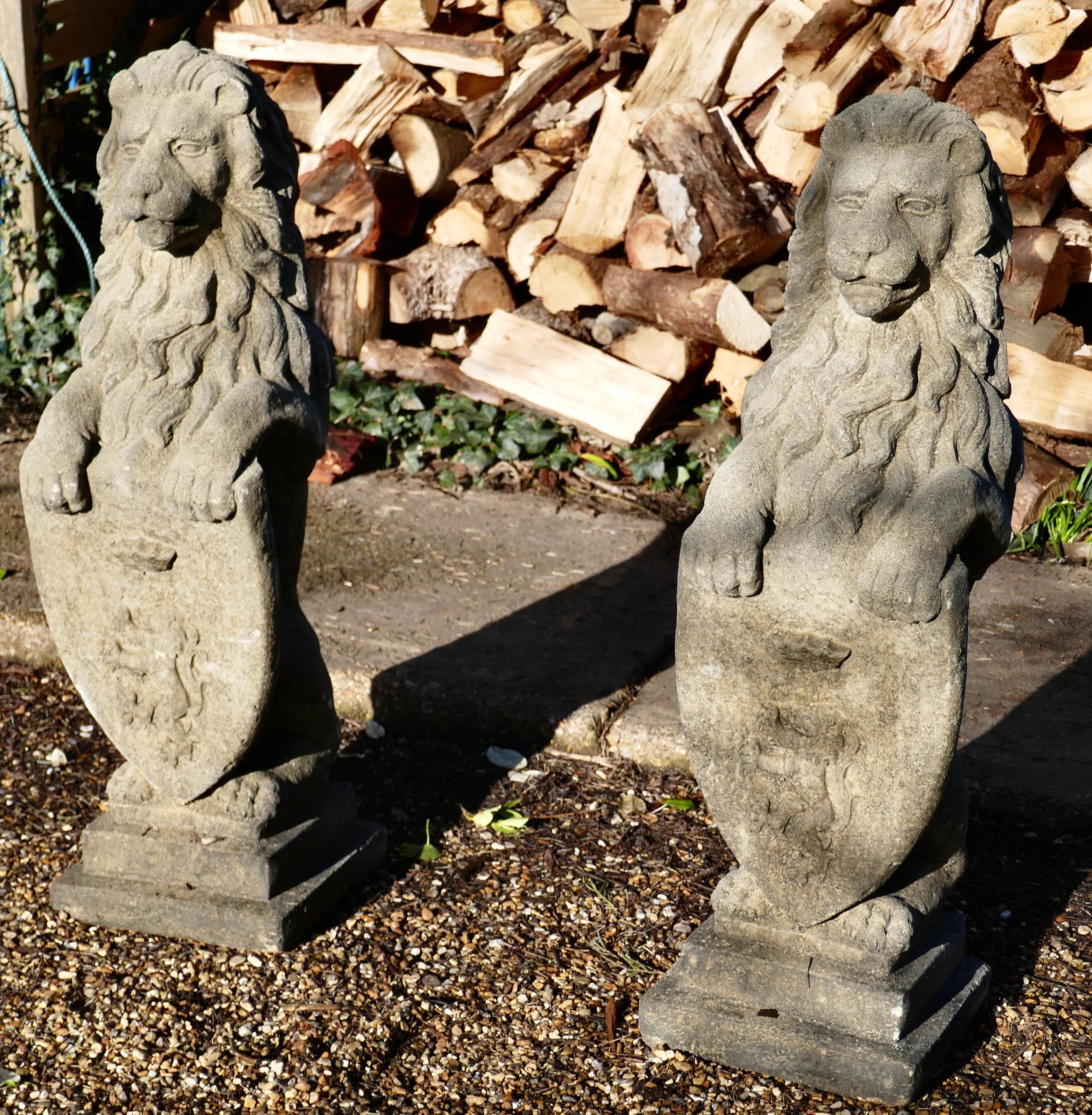 Pair of Large Sculptures of English Stone Heraldic Lions 3