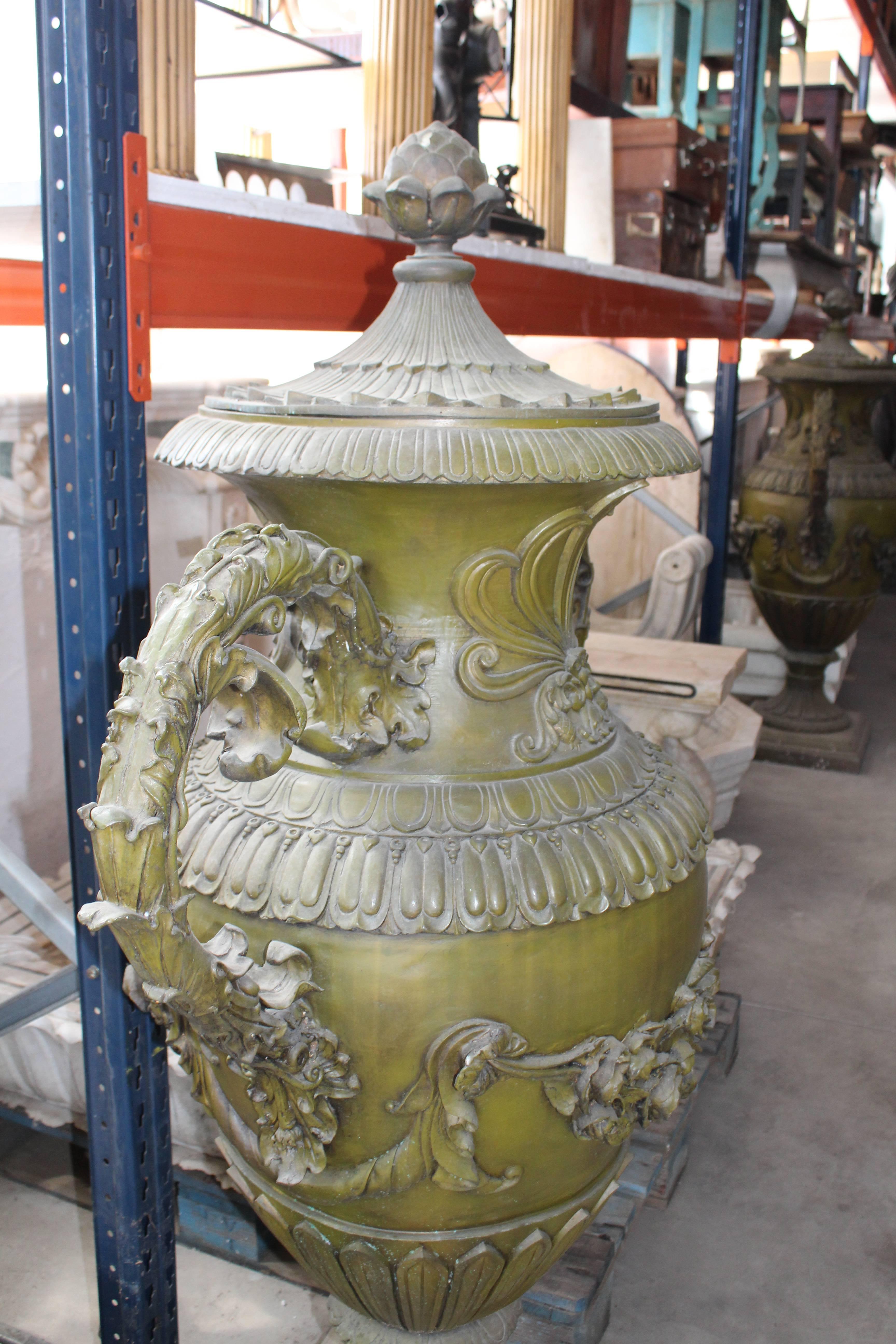 Pair of Large Size Bronze Decorative Urns For Sale 3