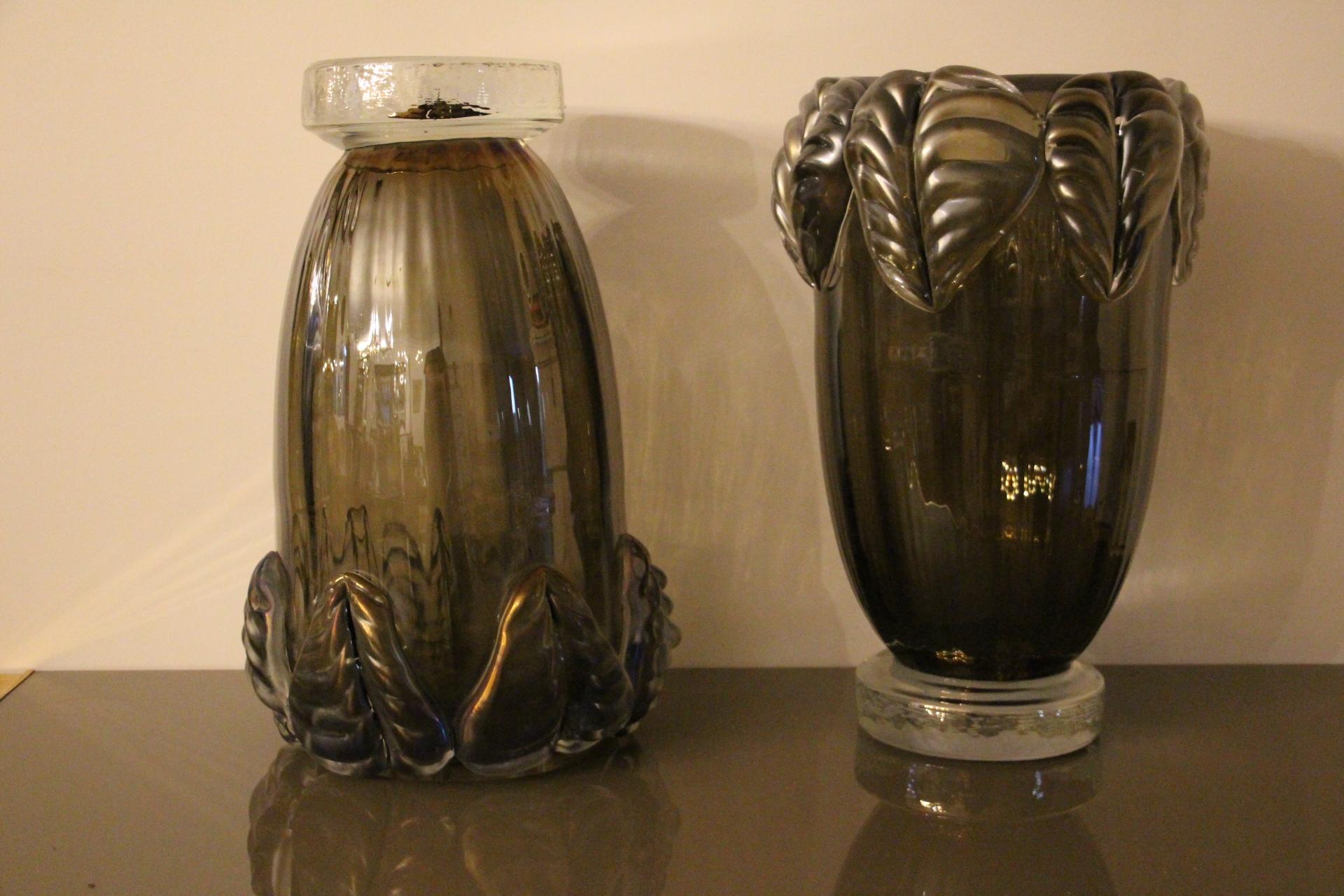 20th Century Pair of Large Smoke Color and Iridescent Murano Glass Vases by Costantini For Sale