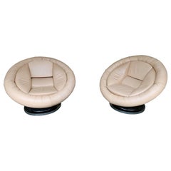 Pair of Large Space Age Leather Armchairs by Saporiti, Italy, 1970s