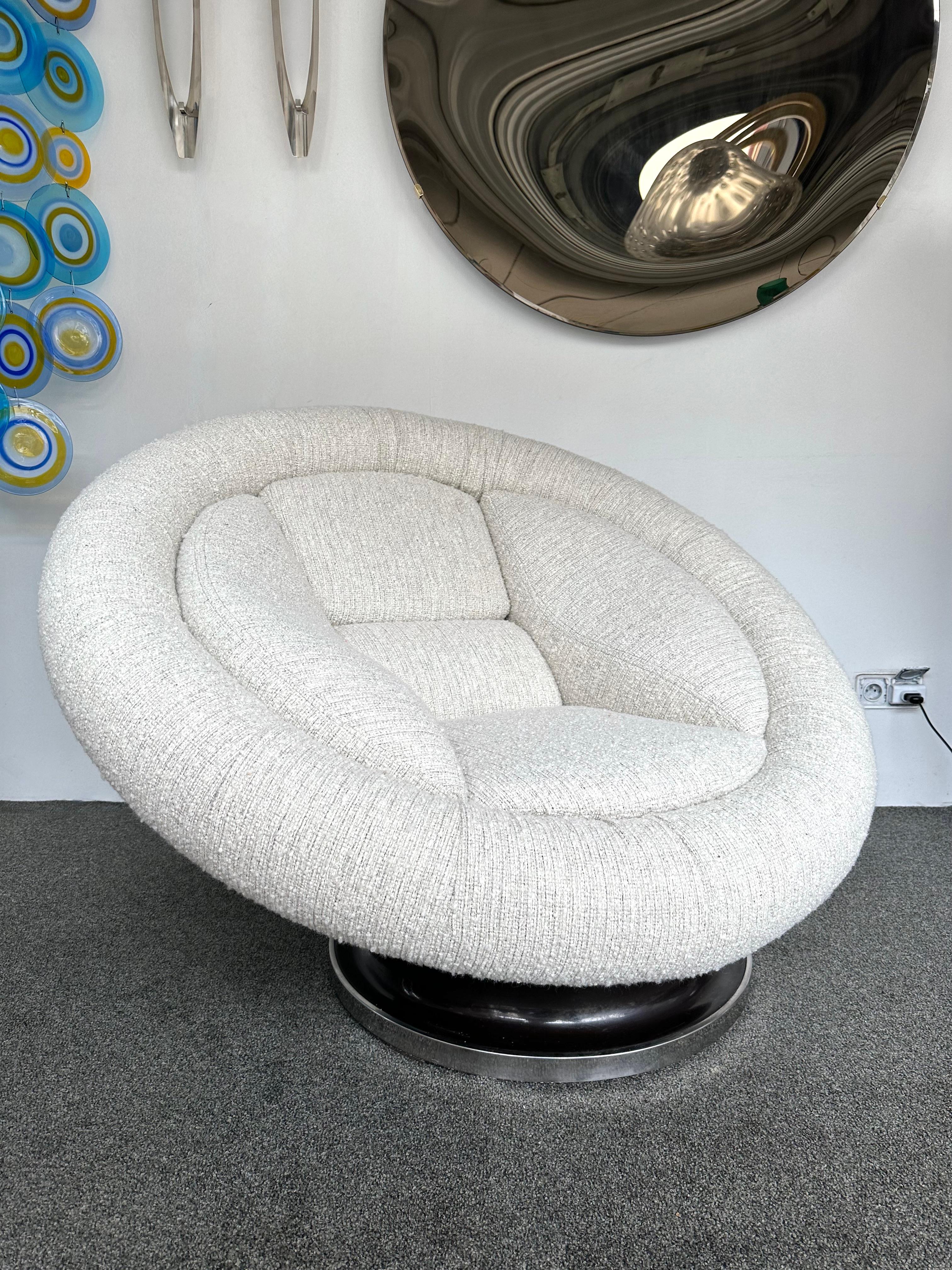 Pair of Large Space Age Saturn Armchairs by Saporiti. Italy, 1970s For Sale 8