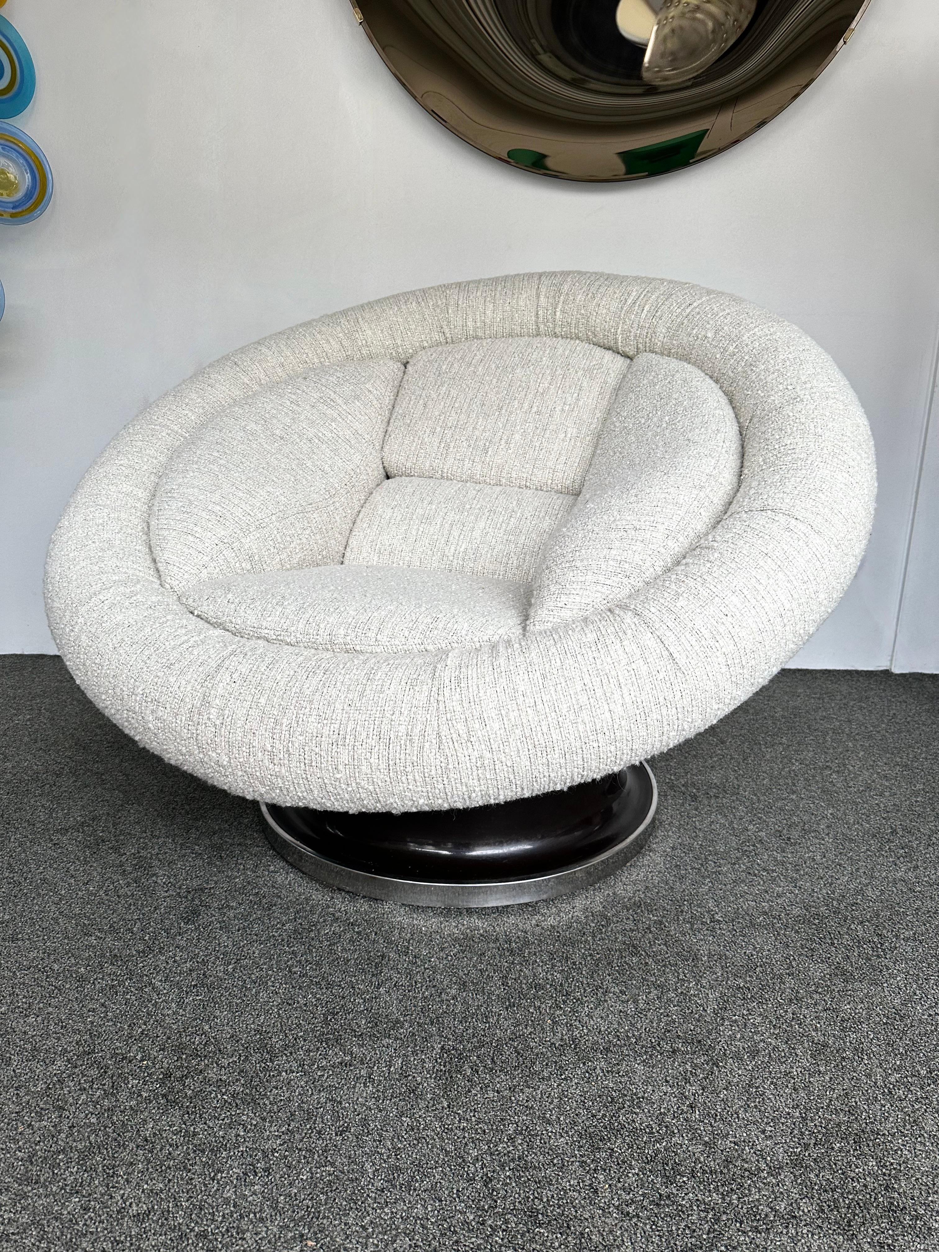 Pair of Large Space Age Saturn Armchairs by Saporiti. Italy, 1970s In Good Condition For Sale In SAINT-OUEN, FR