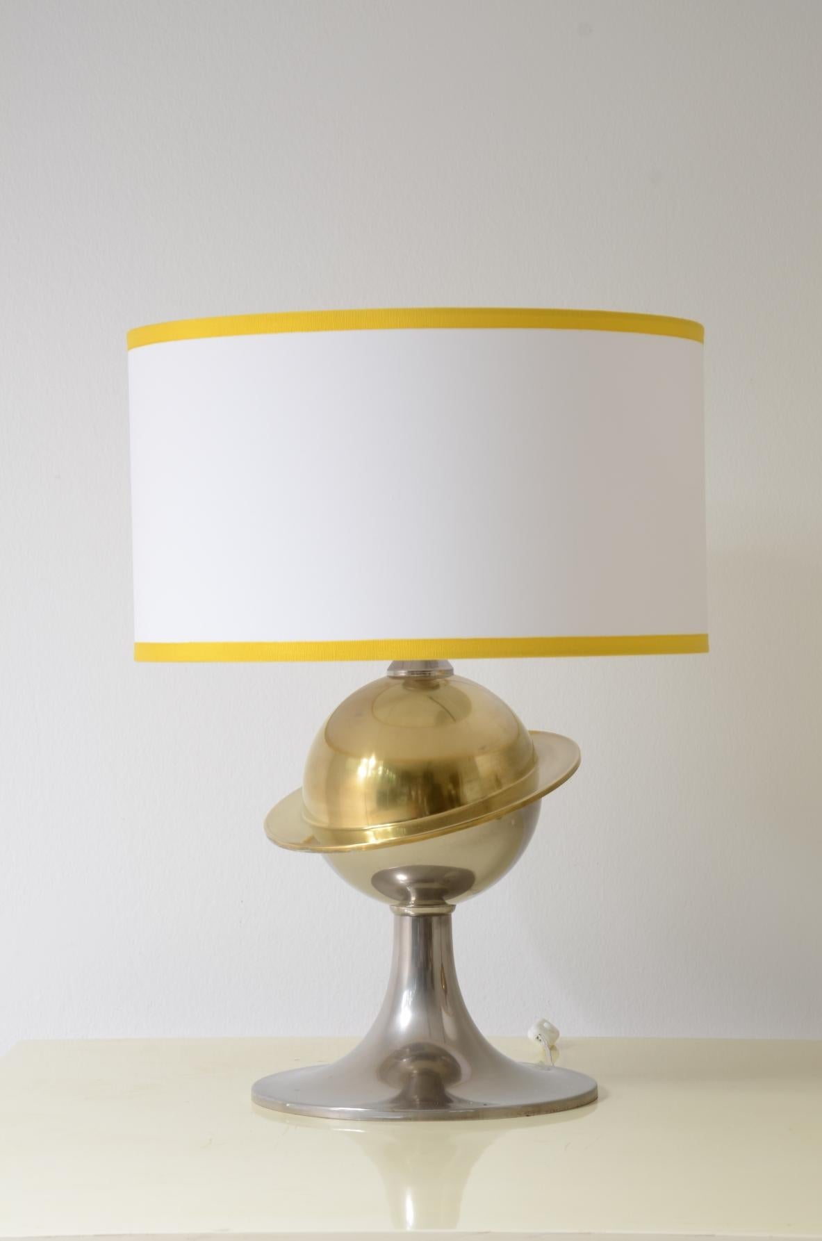 Pair of large Space Age table lamps In Excellent Condition For Sale In Milano, IT