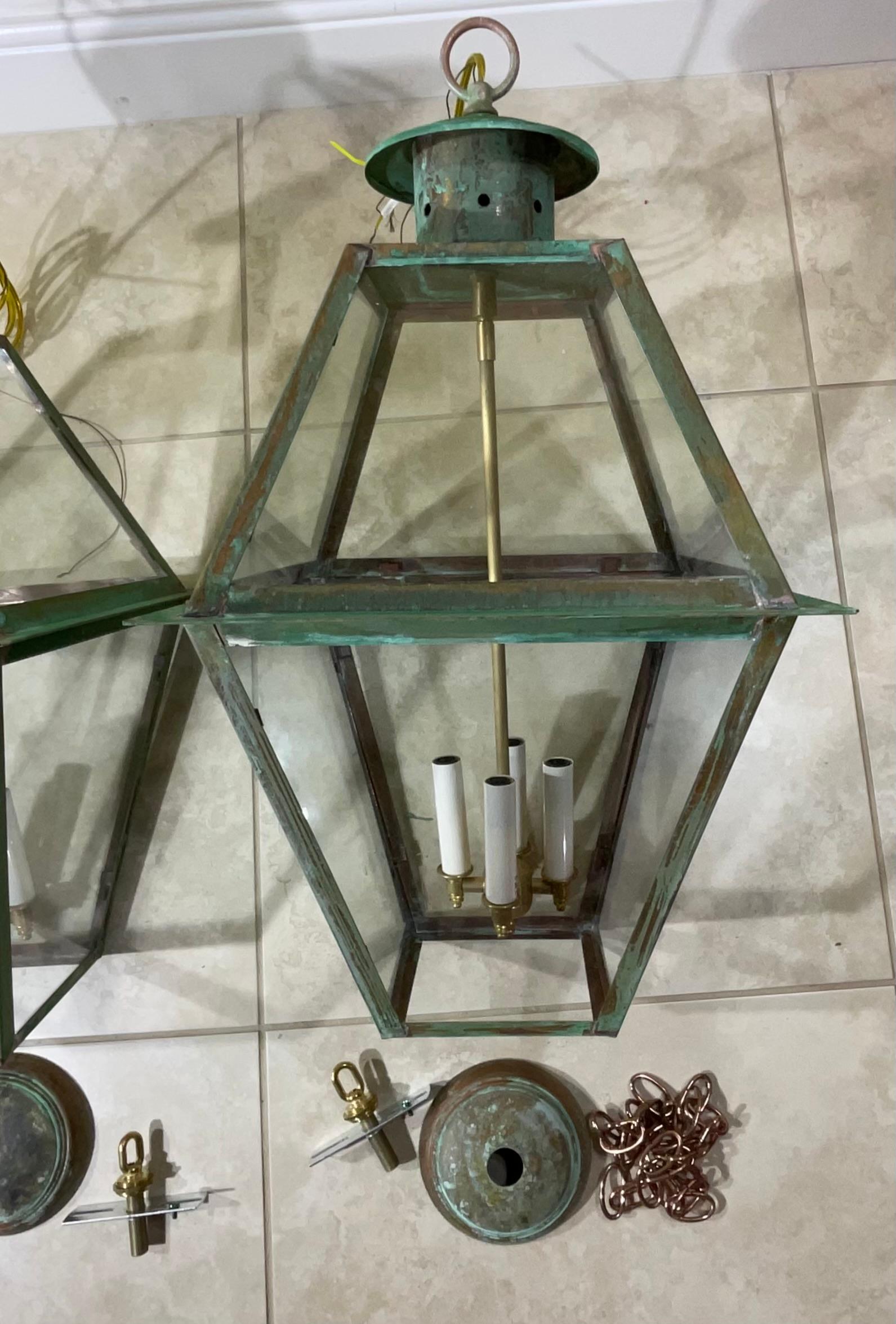 Hand-Crafted Pair Of Large Square Handcrafted Hanging Lanterns For Sale