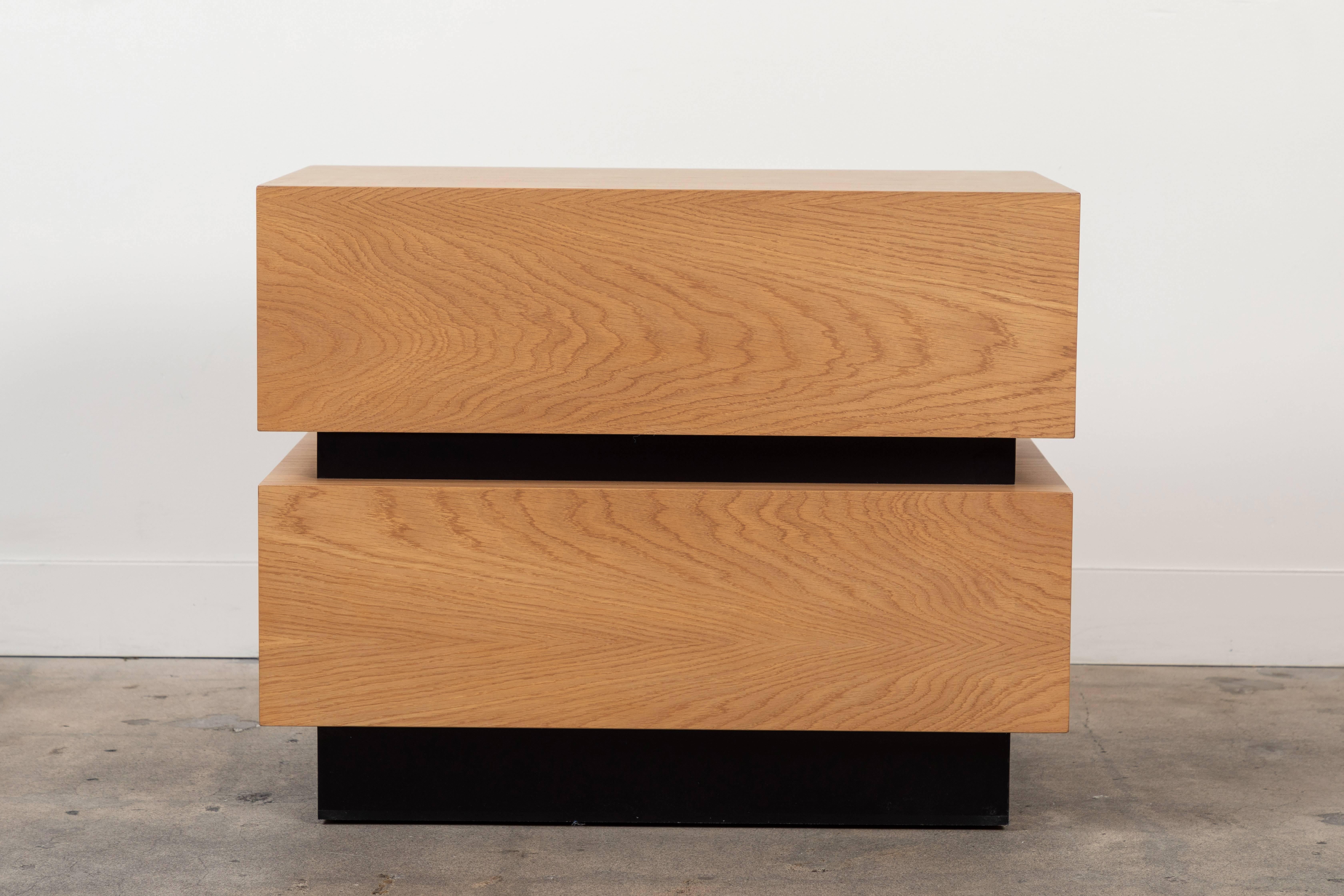 Pair of Large Stacked Box Nightstands by Lawson-Fenning In Excellent Condition In Los Angeles, CA