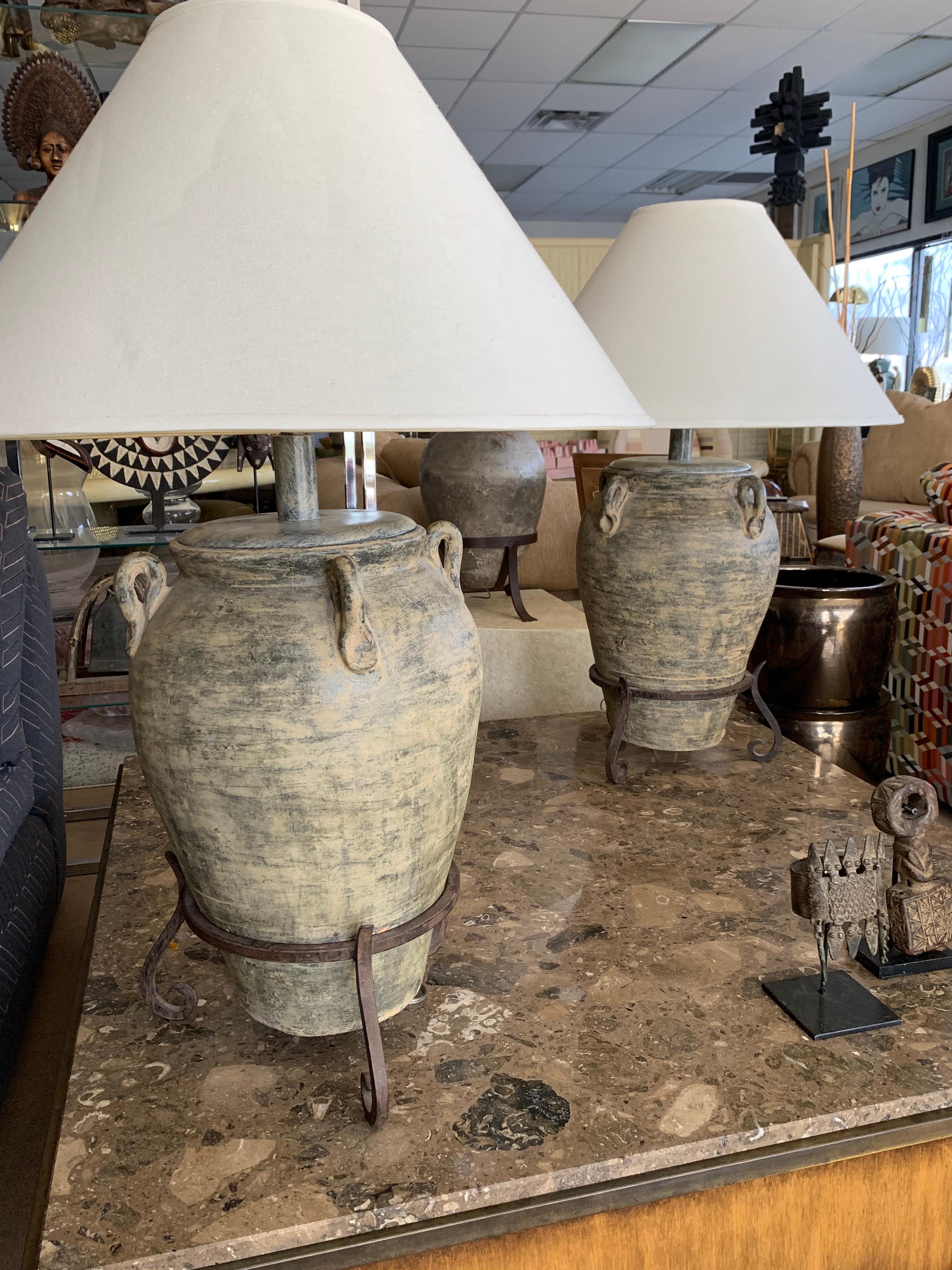 Pair of Large Steve Chase Antique Urn Lamps In Good Condition In Palm Springs, CA