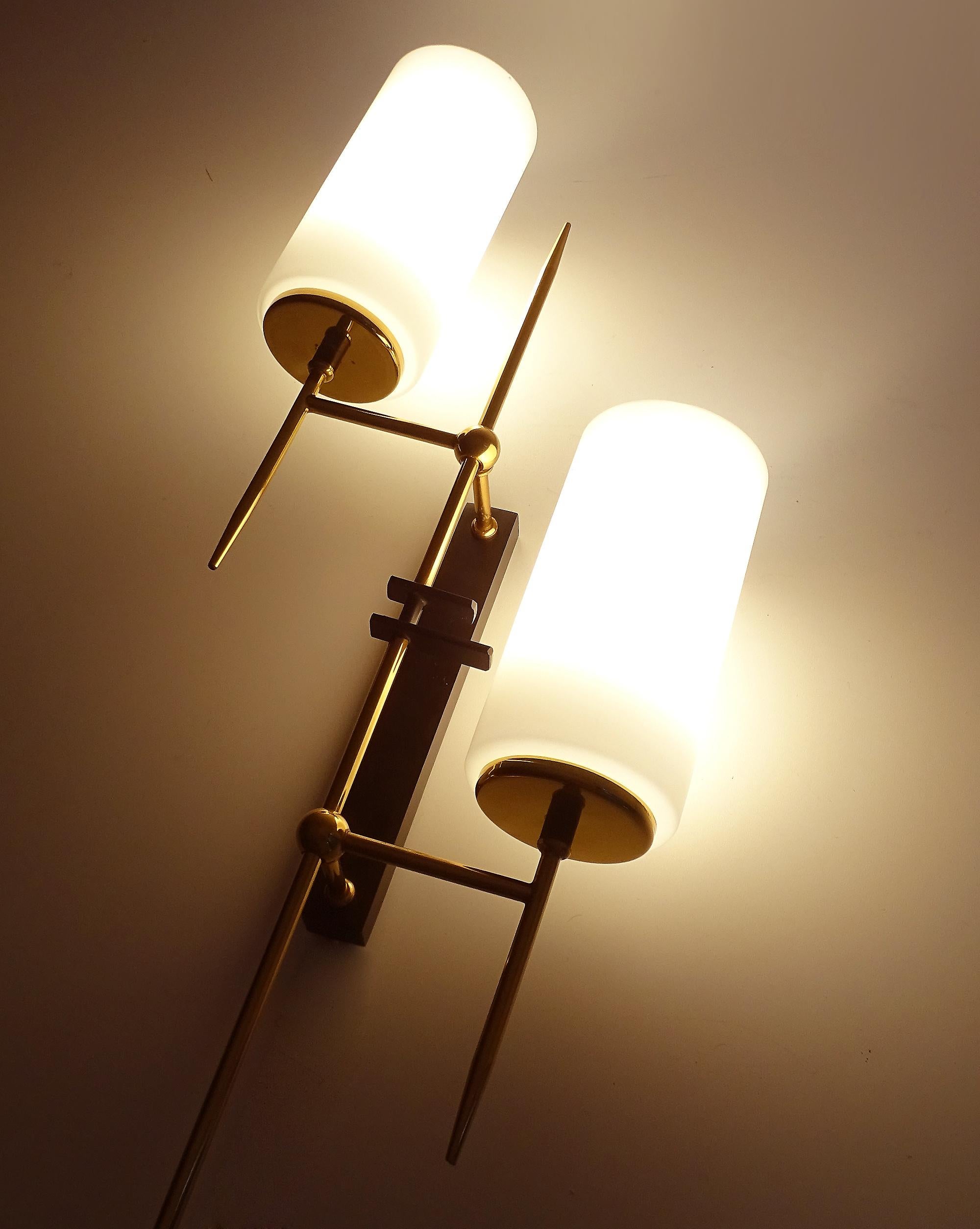 Exceptional  Pair of Large Brass Glass Sconces, France, 1960s, Stilnovo Style For Sale 6
